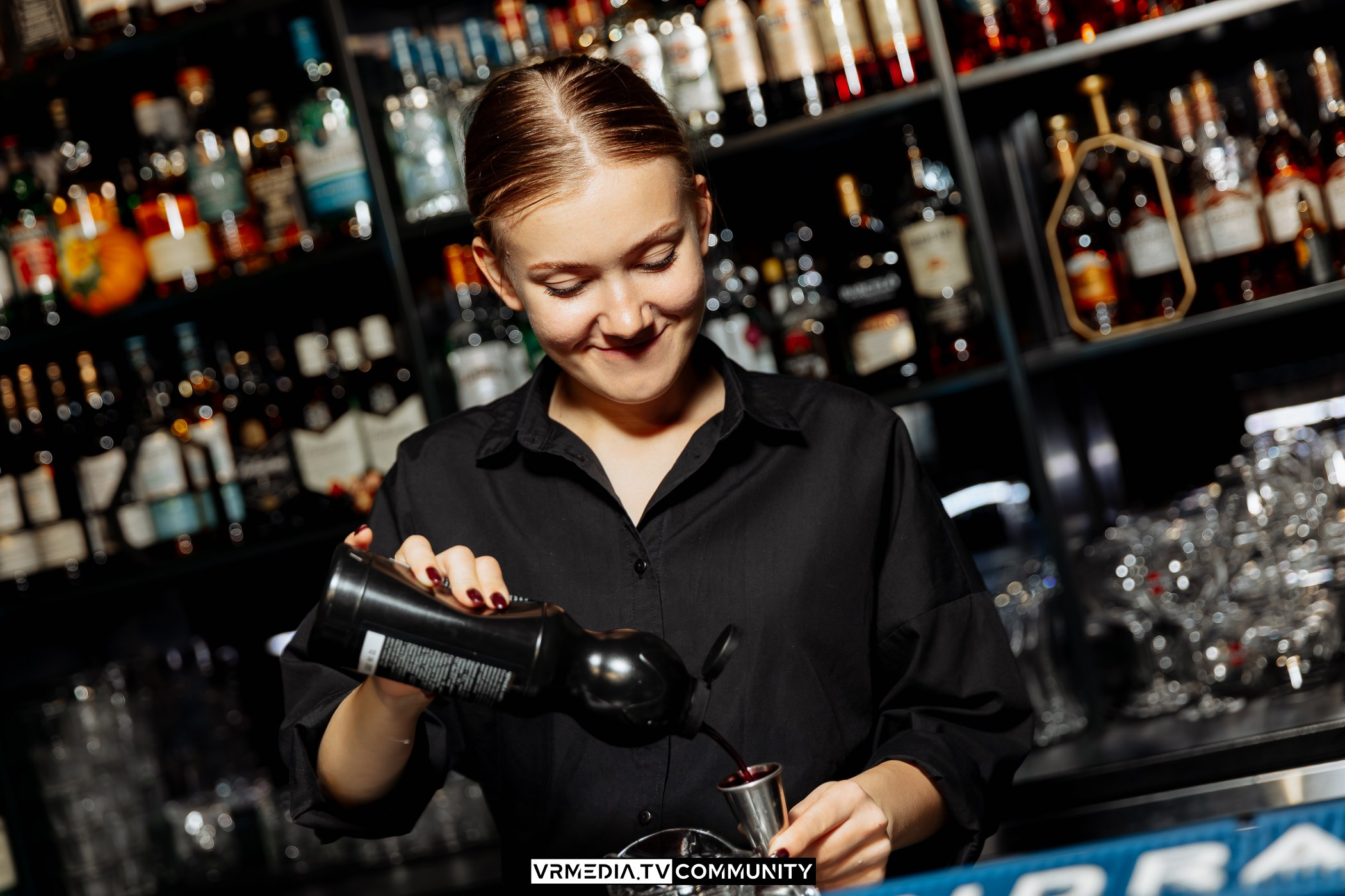 Караоке-бар «Volna»: Friends day или день дружбана