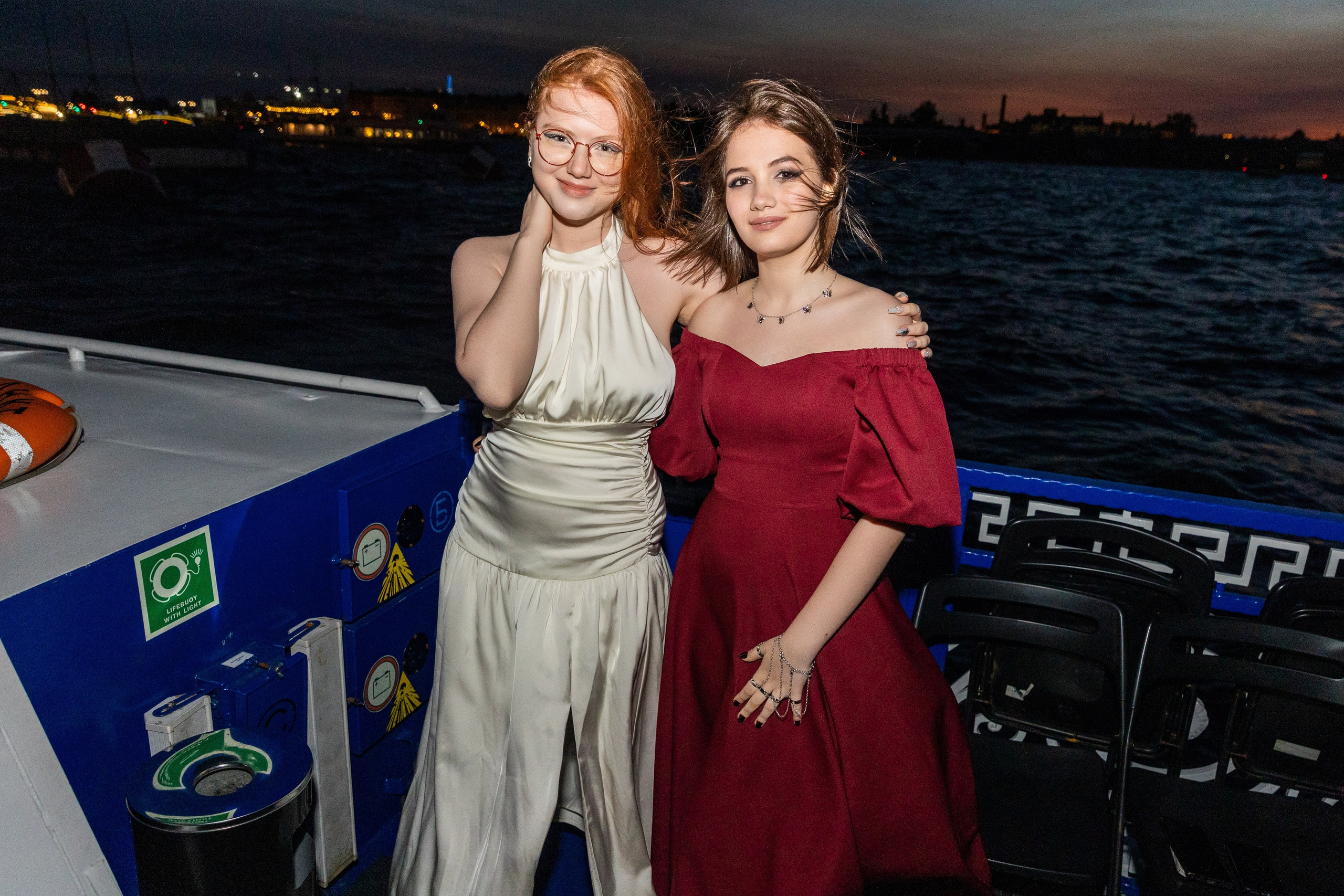 Выпускной на караблике 9 класс. Фотограф в Санкт-Петербурге Закута Ольга