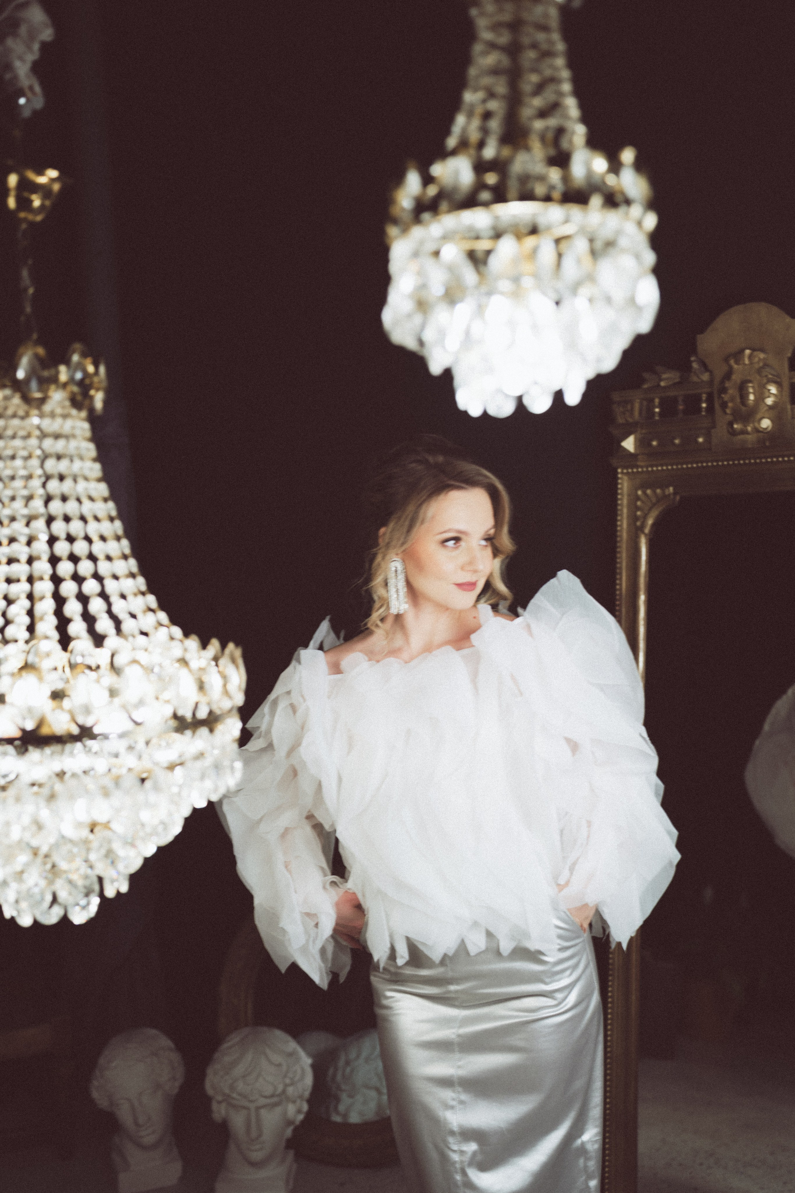 НОВОГОДНЯЯ ФОТОСЕСИИЯ В СТУДИИ ДЛЯ ДЕВУШКИ И ПРОГУЛКА ПО ЧЕРНЫШЕВСКОЙ. Профессиональный фотограф, Санкт-Петербург — Виктория Богомолова