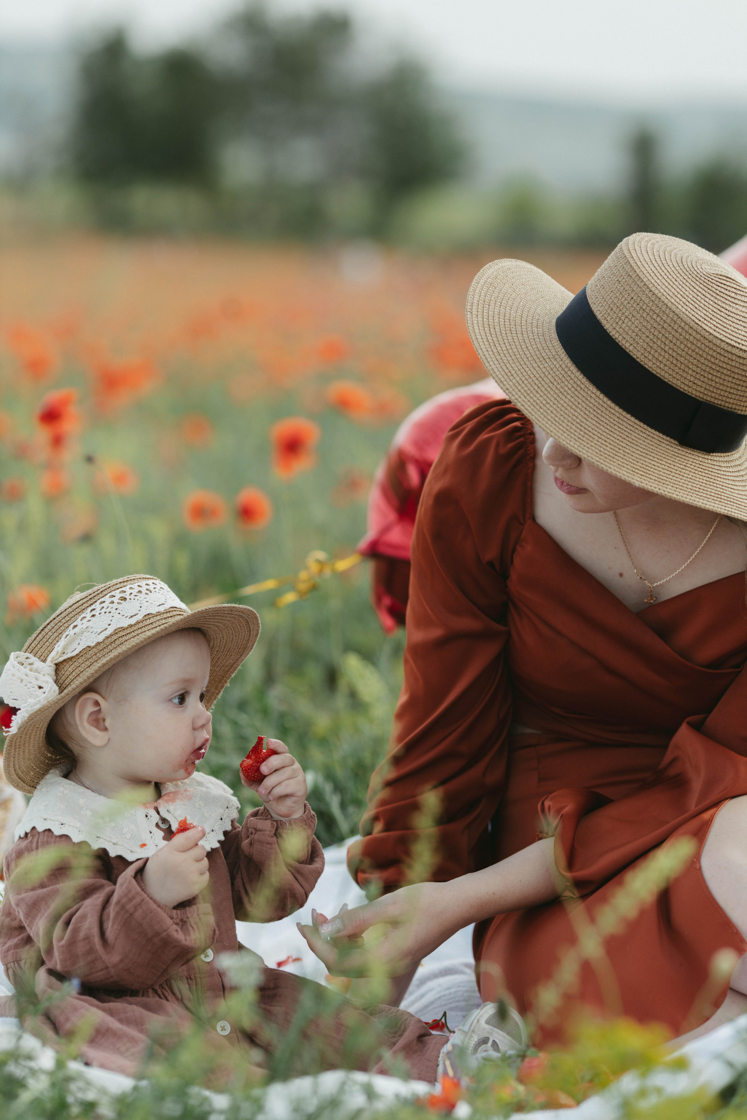 Годик на природе. Фотограф новорожденных и семей с детьми Севастополь