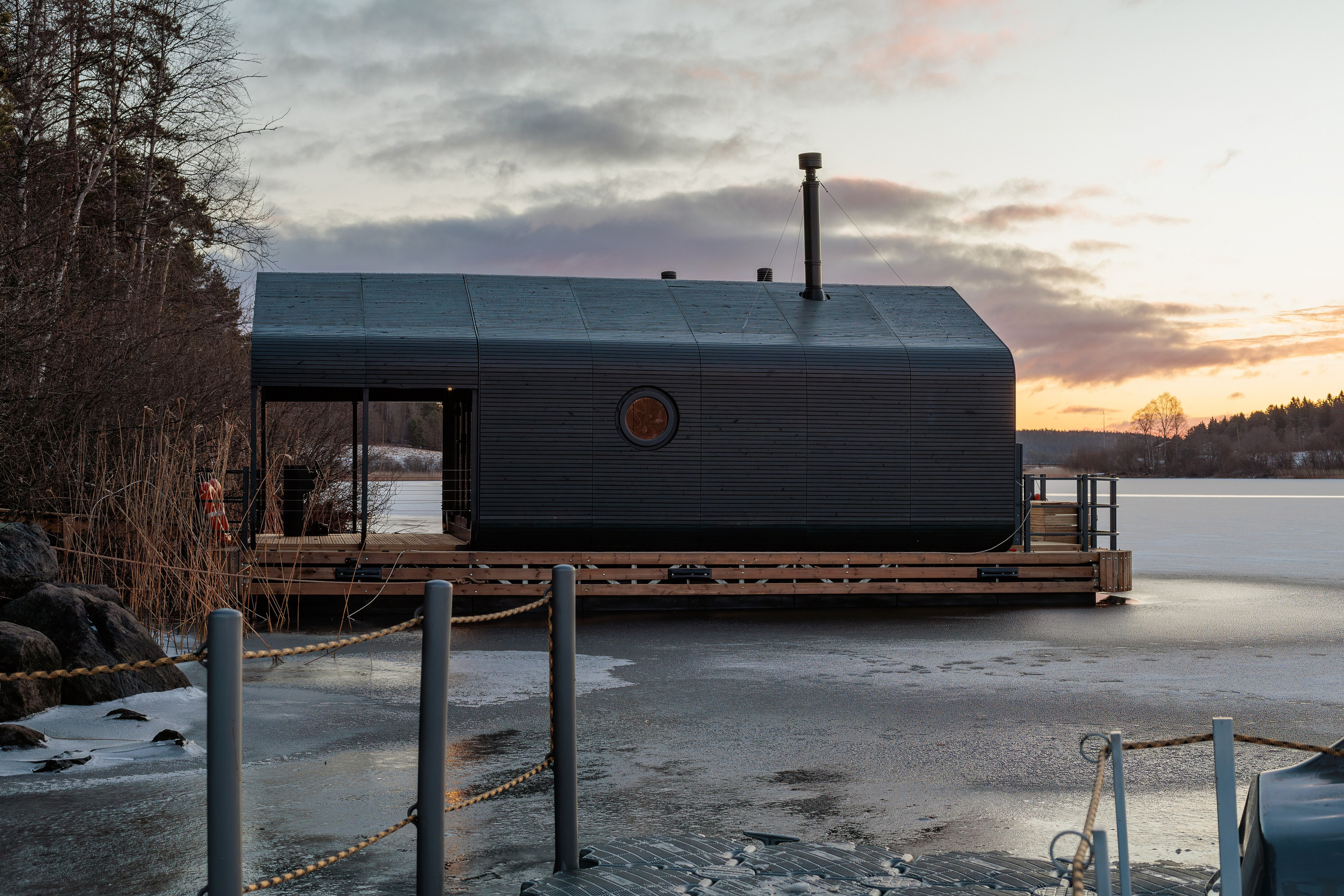 Баня на воде, Карелия