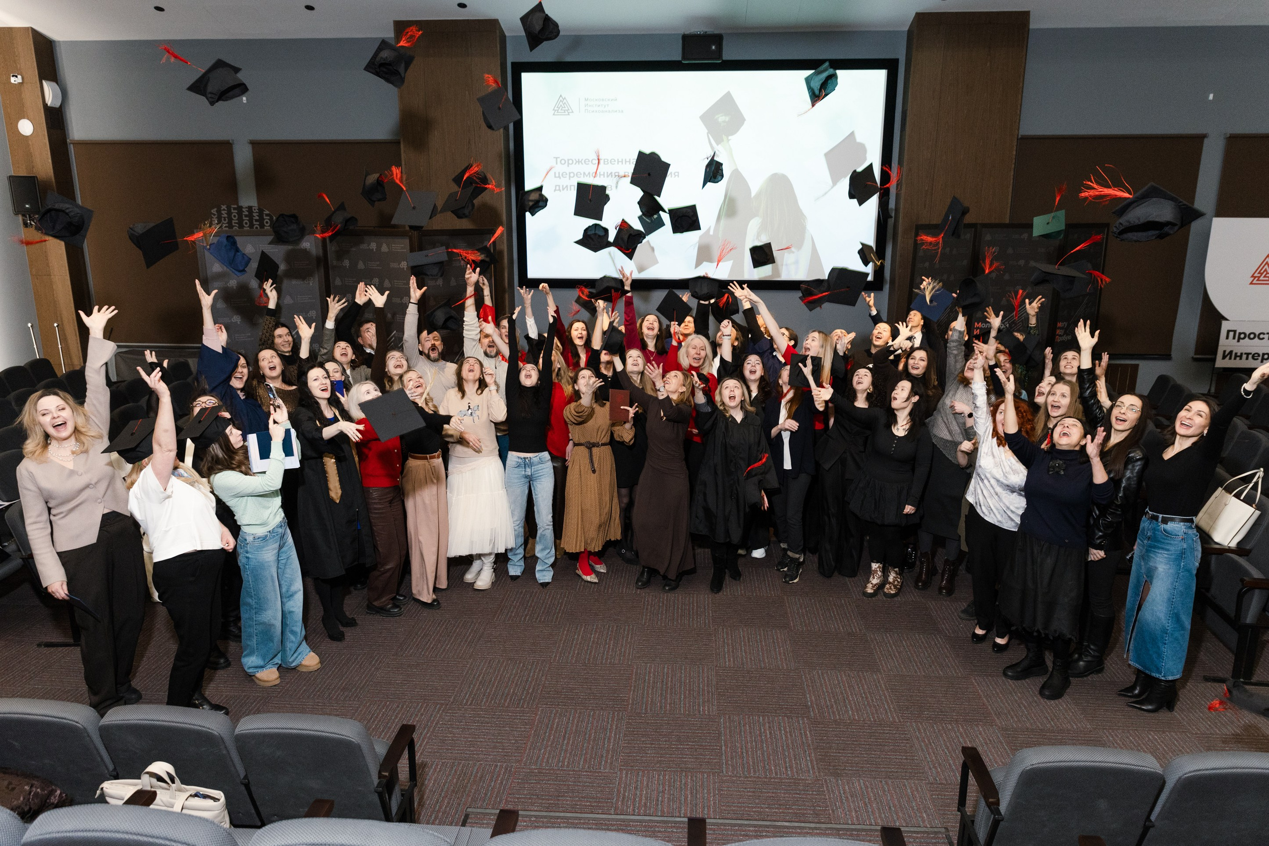 МИП Выпускные. Фотограф Иван Косарев