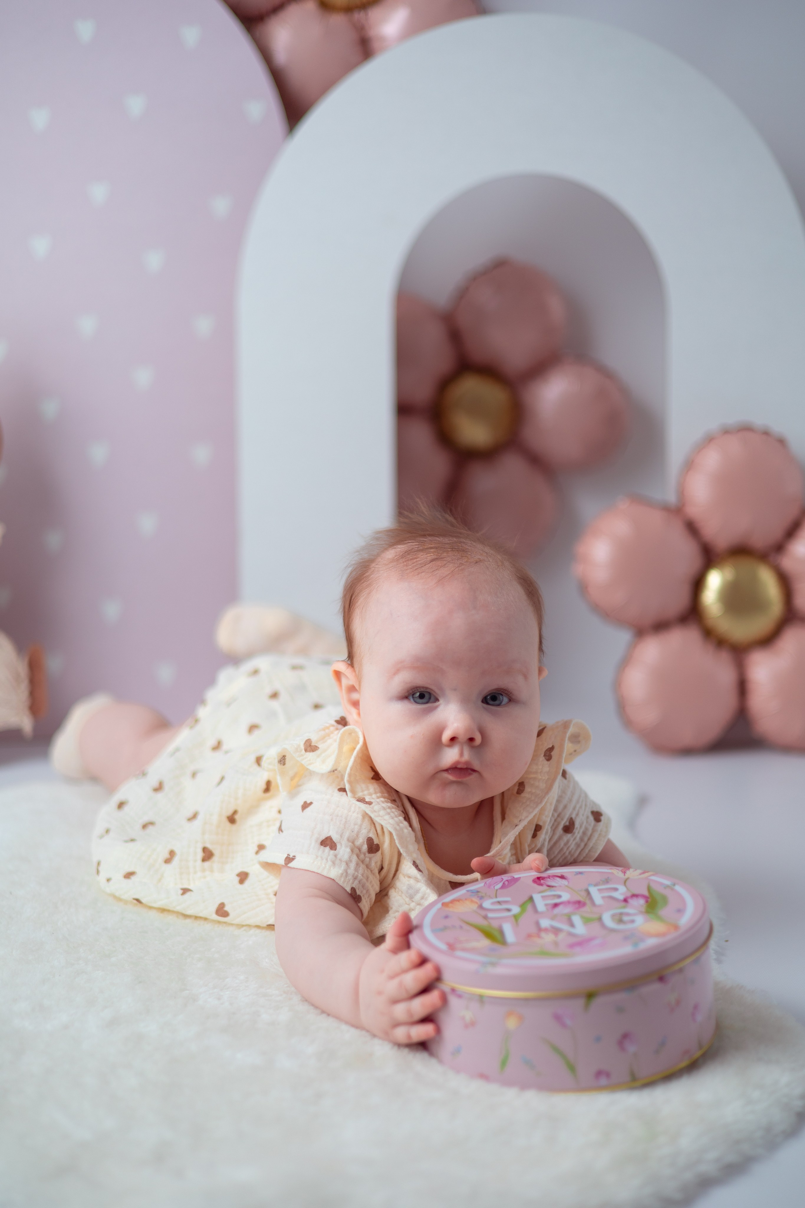 Ирине полгодика. Семейный и детский фотограф в Михайловке Татьяна Лестьева