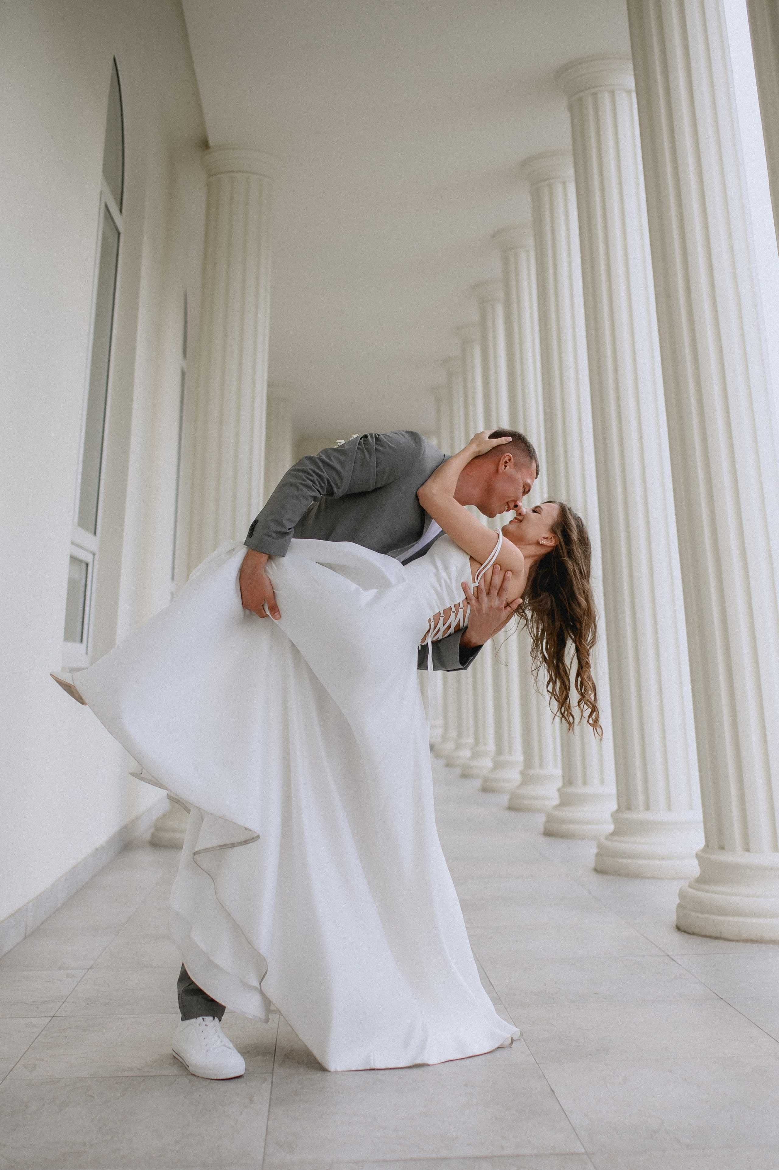 Олеся и Саша. Краснодар. Студия и прогулка. Фотограф Котова Валентина