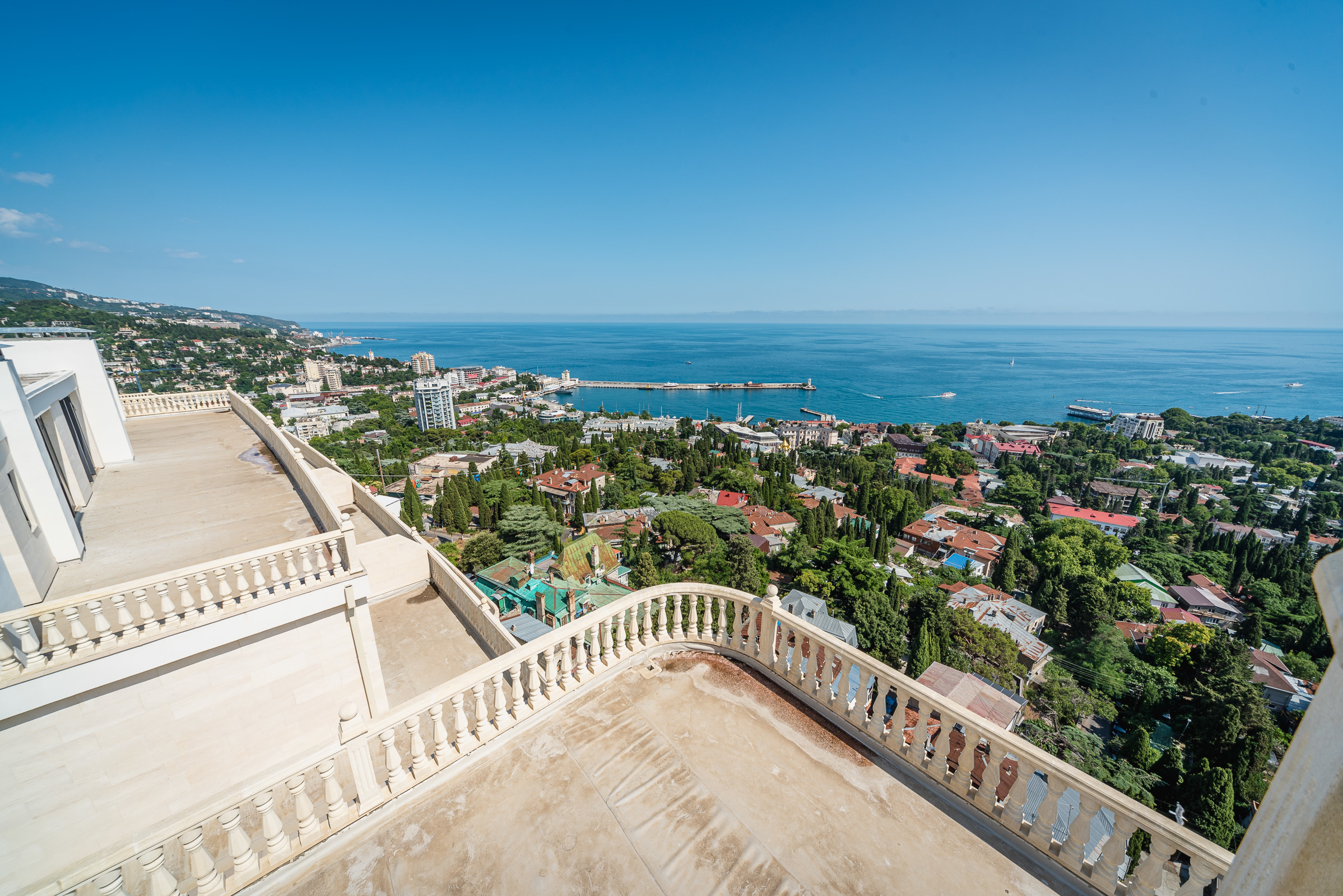 квартиры с видом на море и ялту