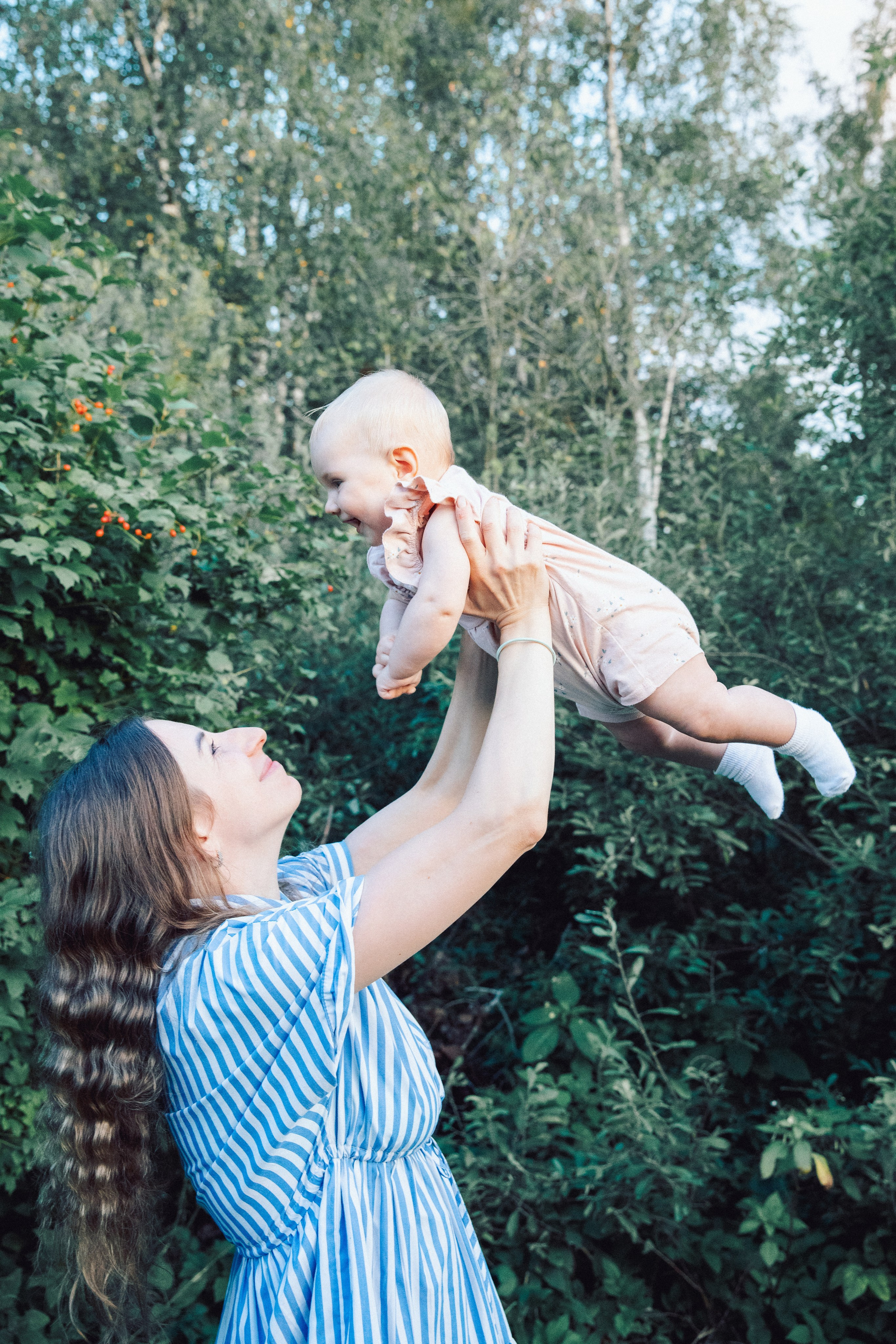 Лиза семьей. Август 2024. Фотограф в Санкт-Петербурге Алена Сертакова