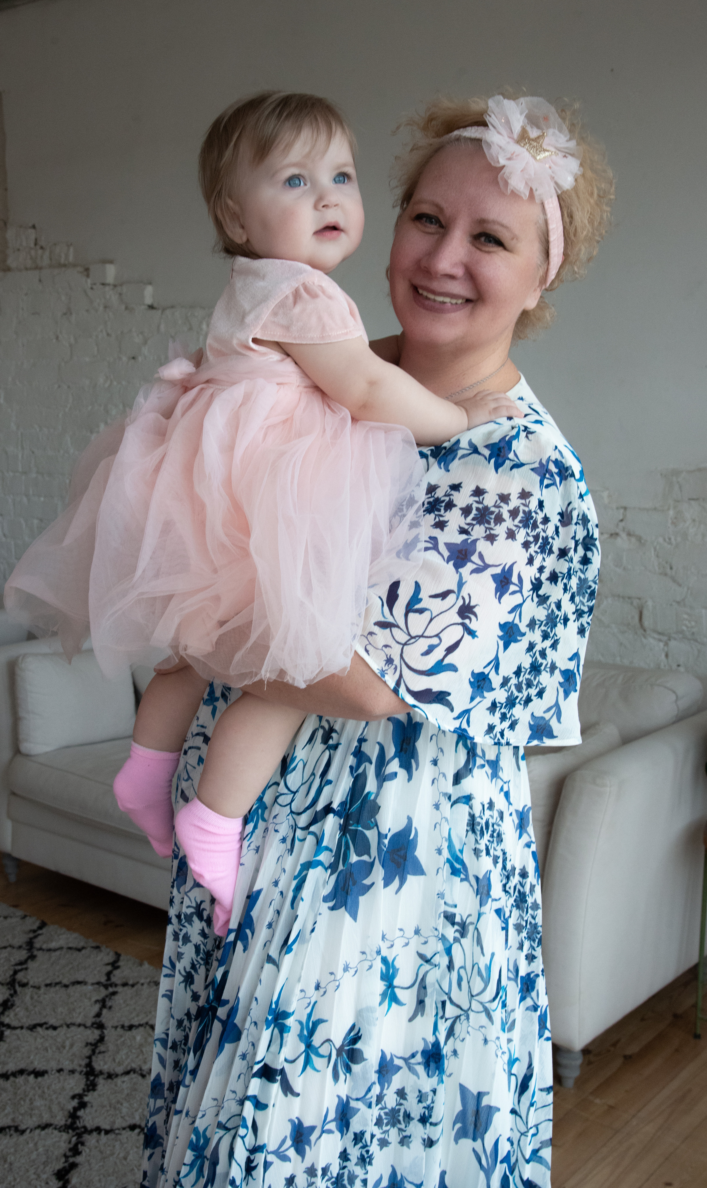 бабушка и внучка 