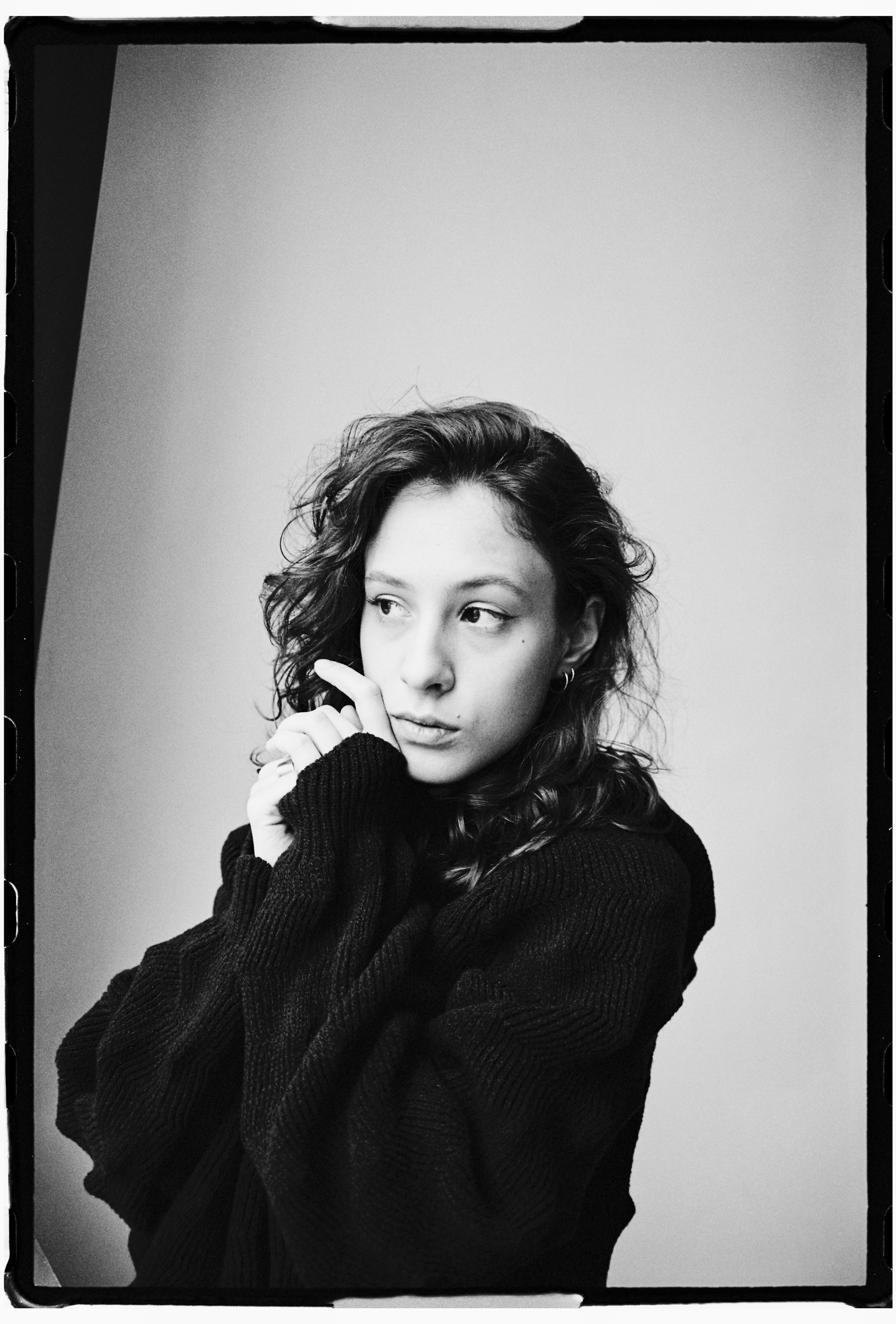 ANNA — PHOTOGRAPHER