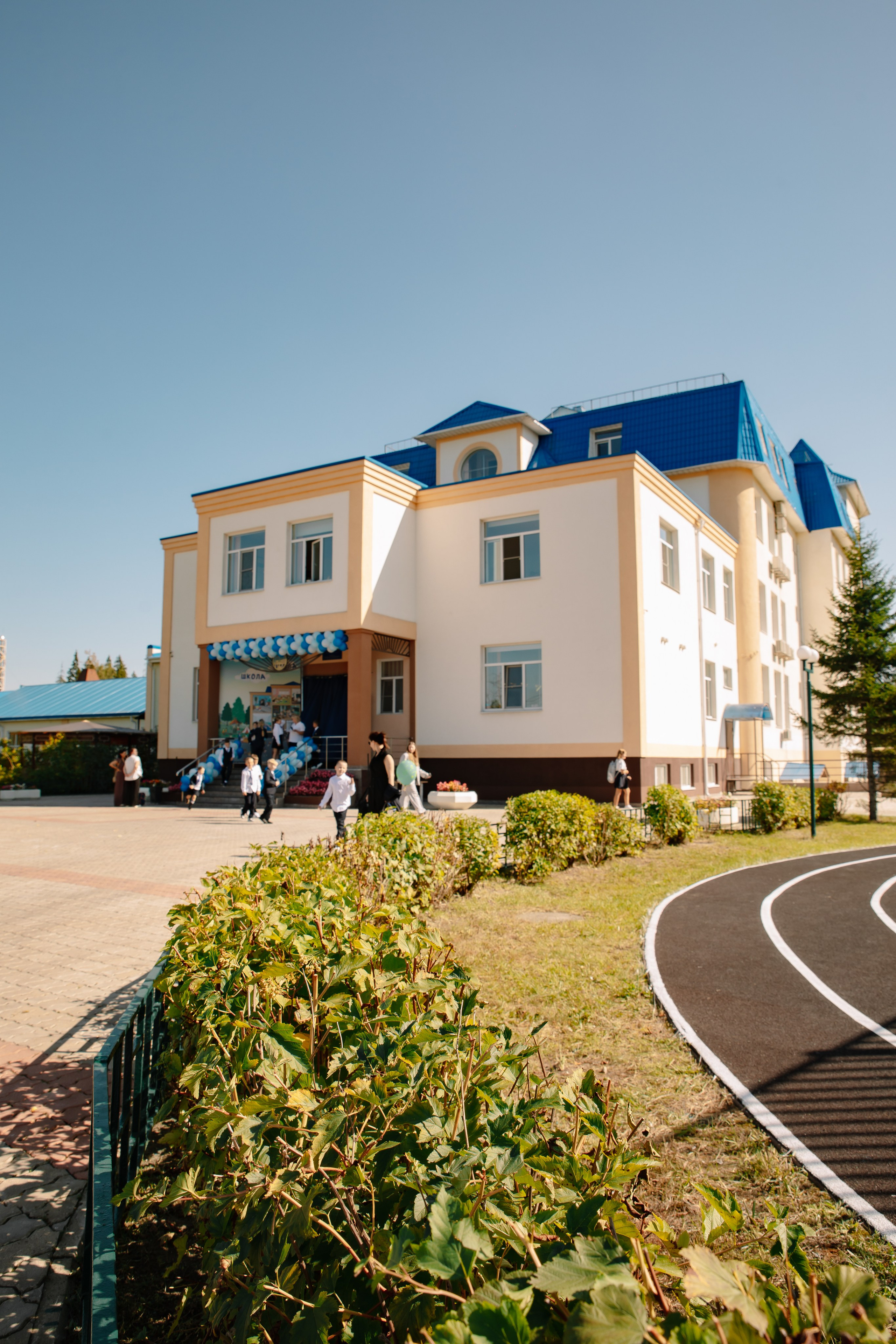 Линейка 1Б Школа Права и Экономики. Фотограф в Москве Яна Полосина