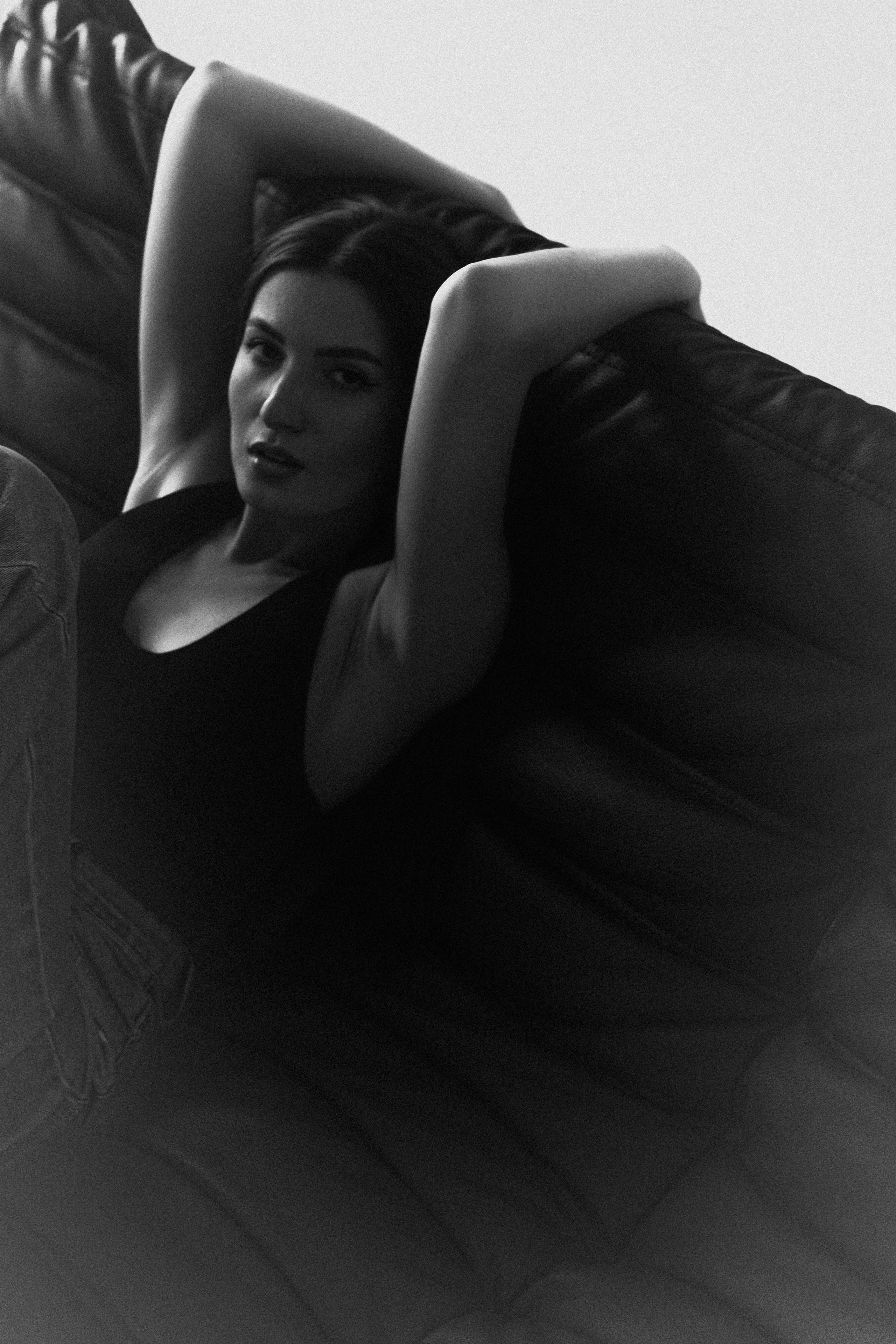 Женский портрет: Алия. Обо мне