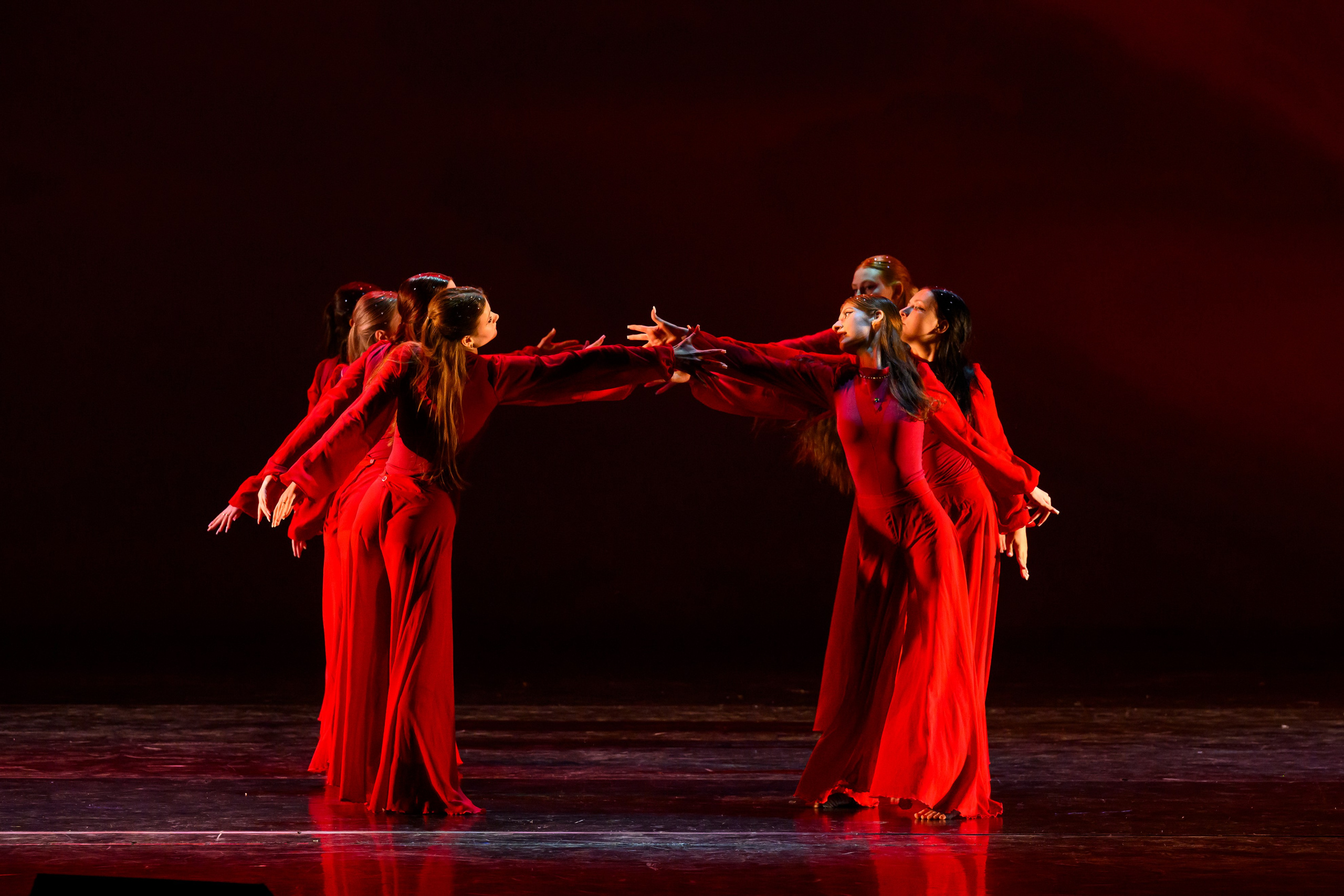 23 апреля, часть 1, БКЗ Октябрьский, г. Санкт-Петербург. Золотое яблочко