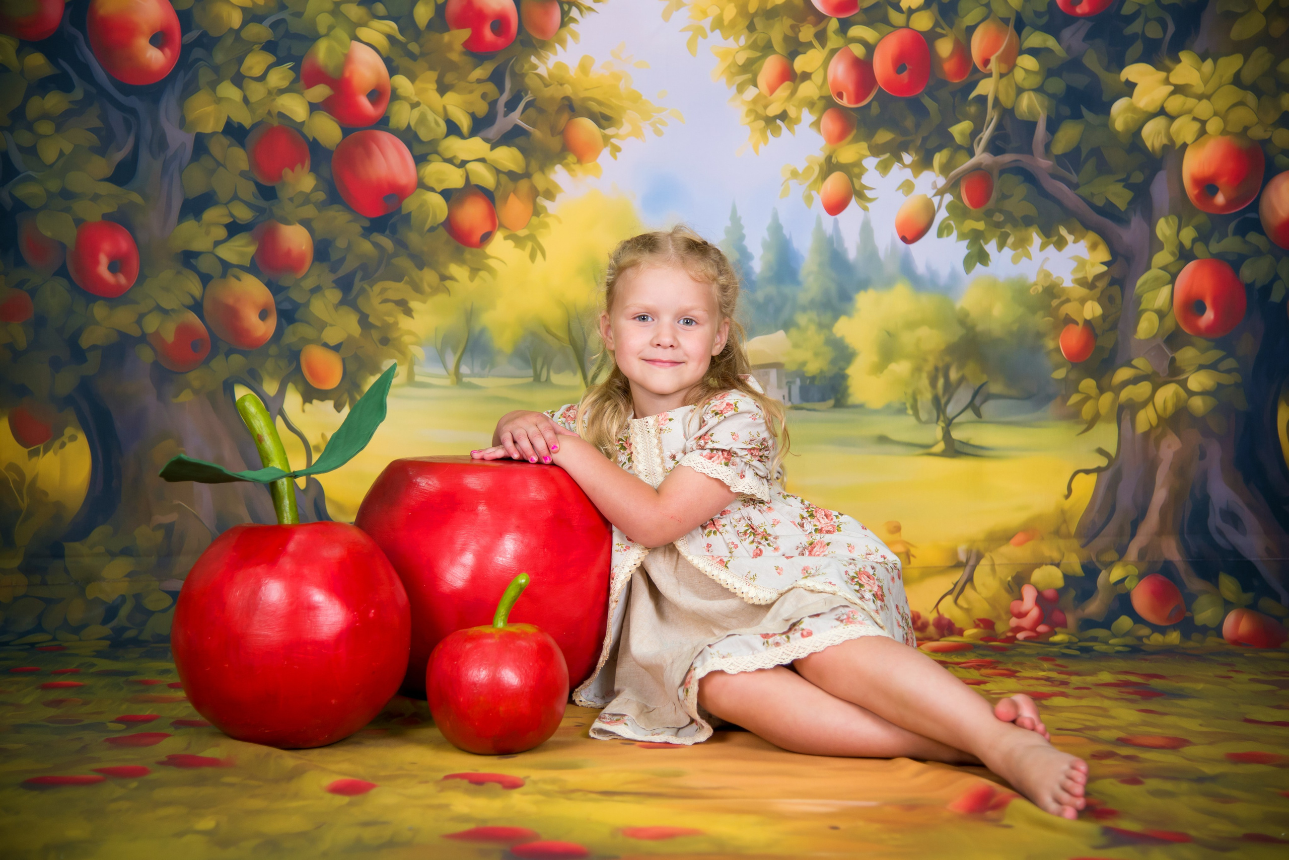 Яблоневый сад. Выпускные альбомы Ярославль