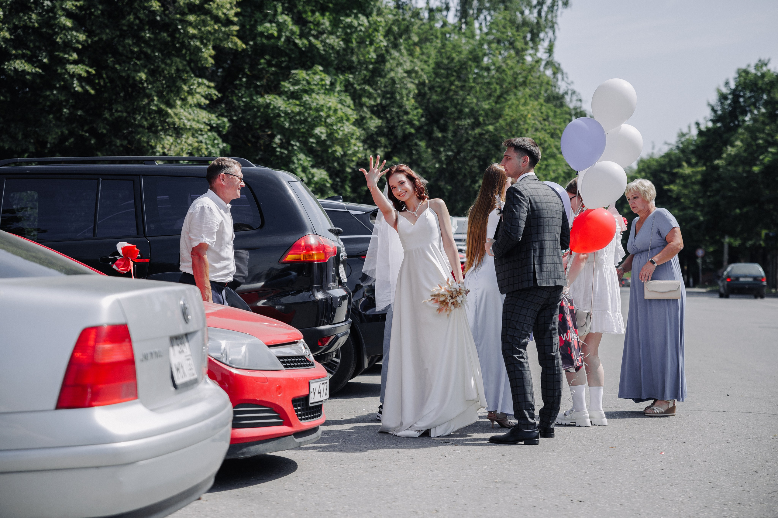 свадебный кортеж