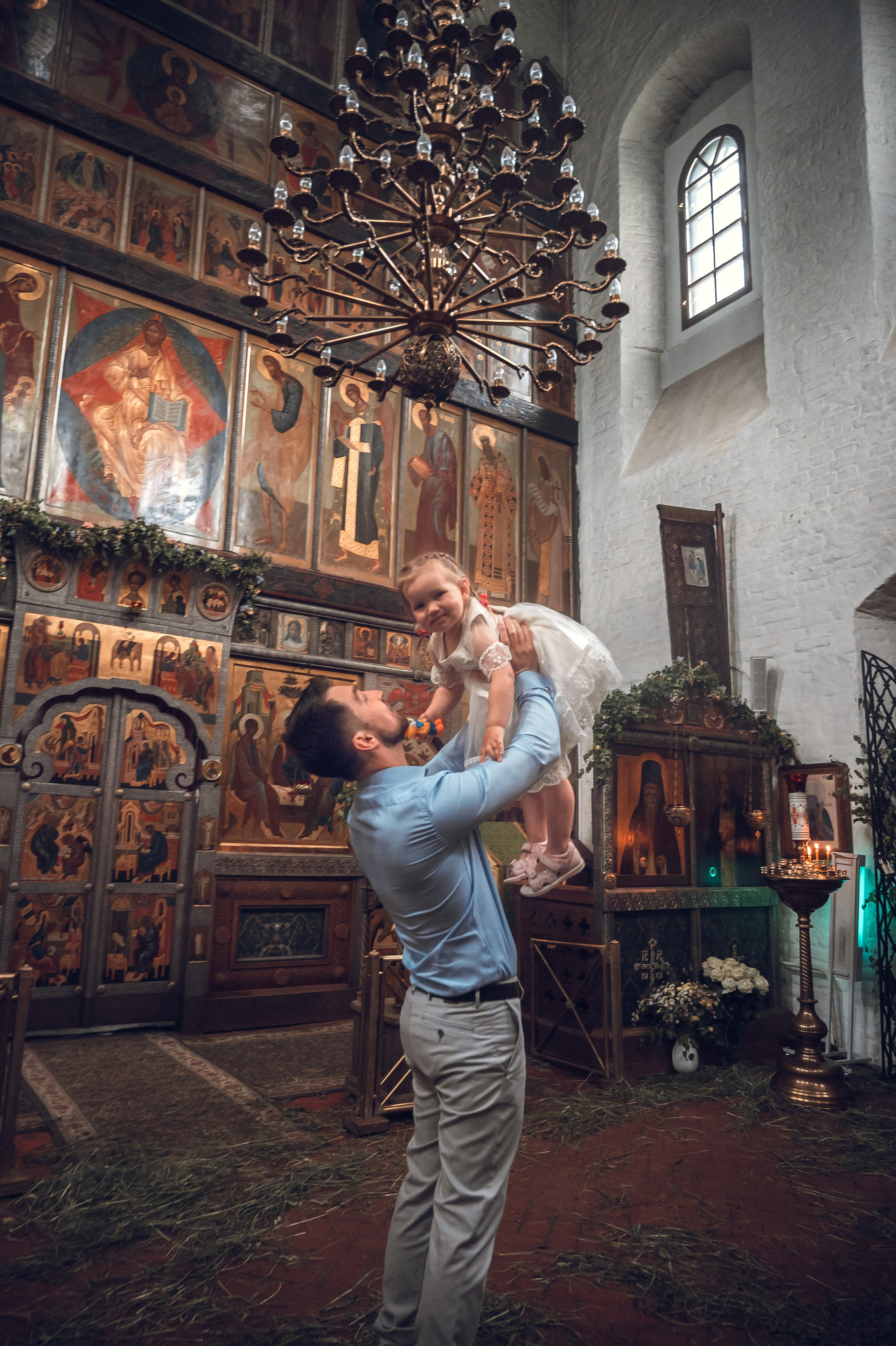 Крещение Марии храм на Мосфильмовской. Фотограф Алёна Мил