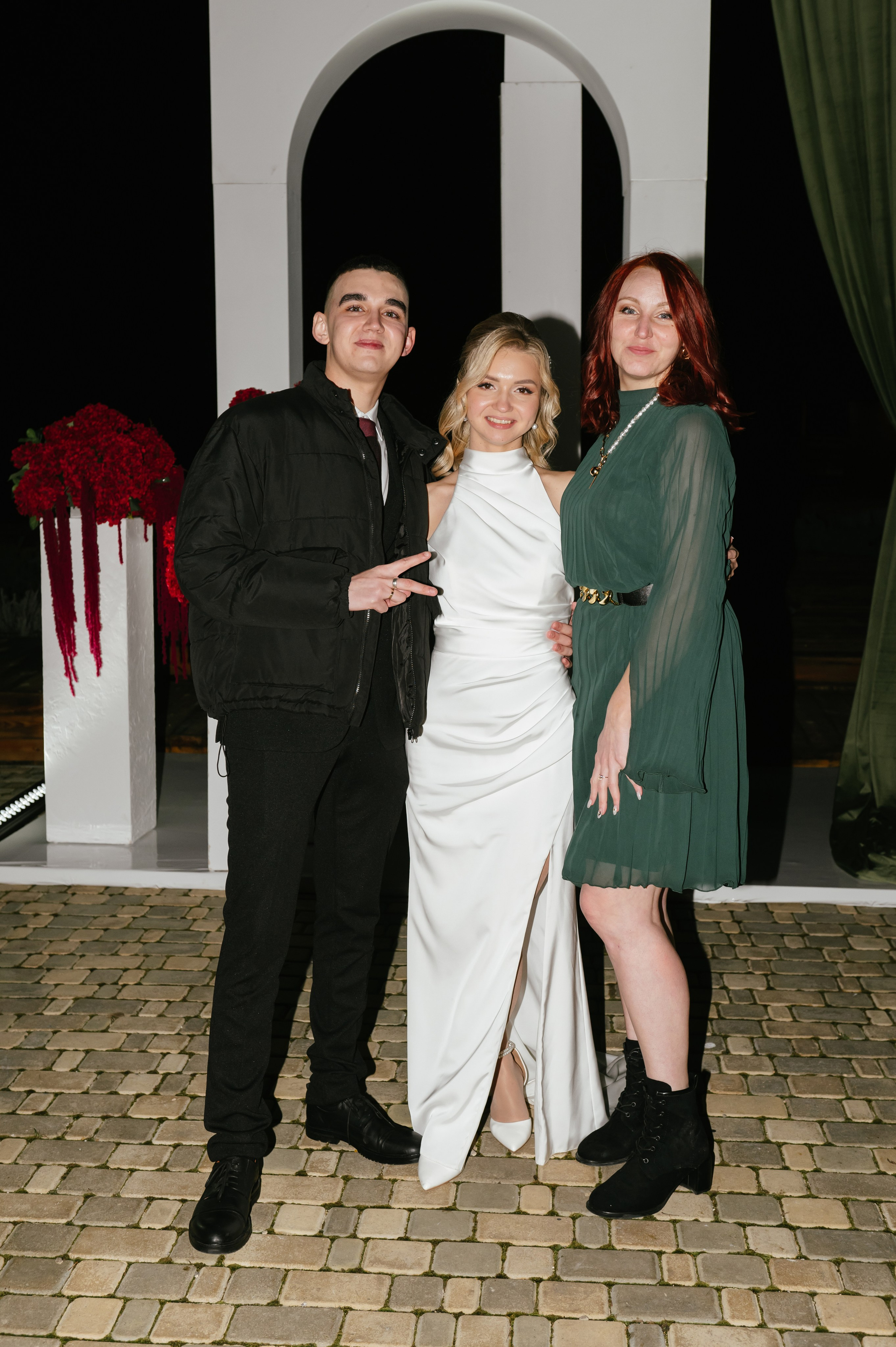 20.02.26. Свадебный, женский, семейный фотограф в Севастополе Юлия Мошенко