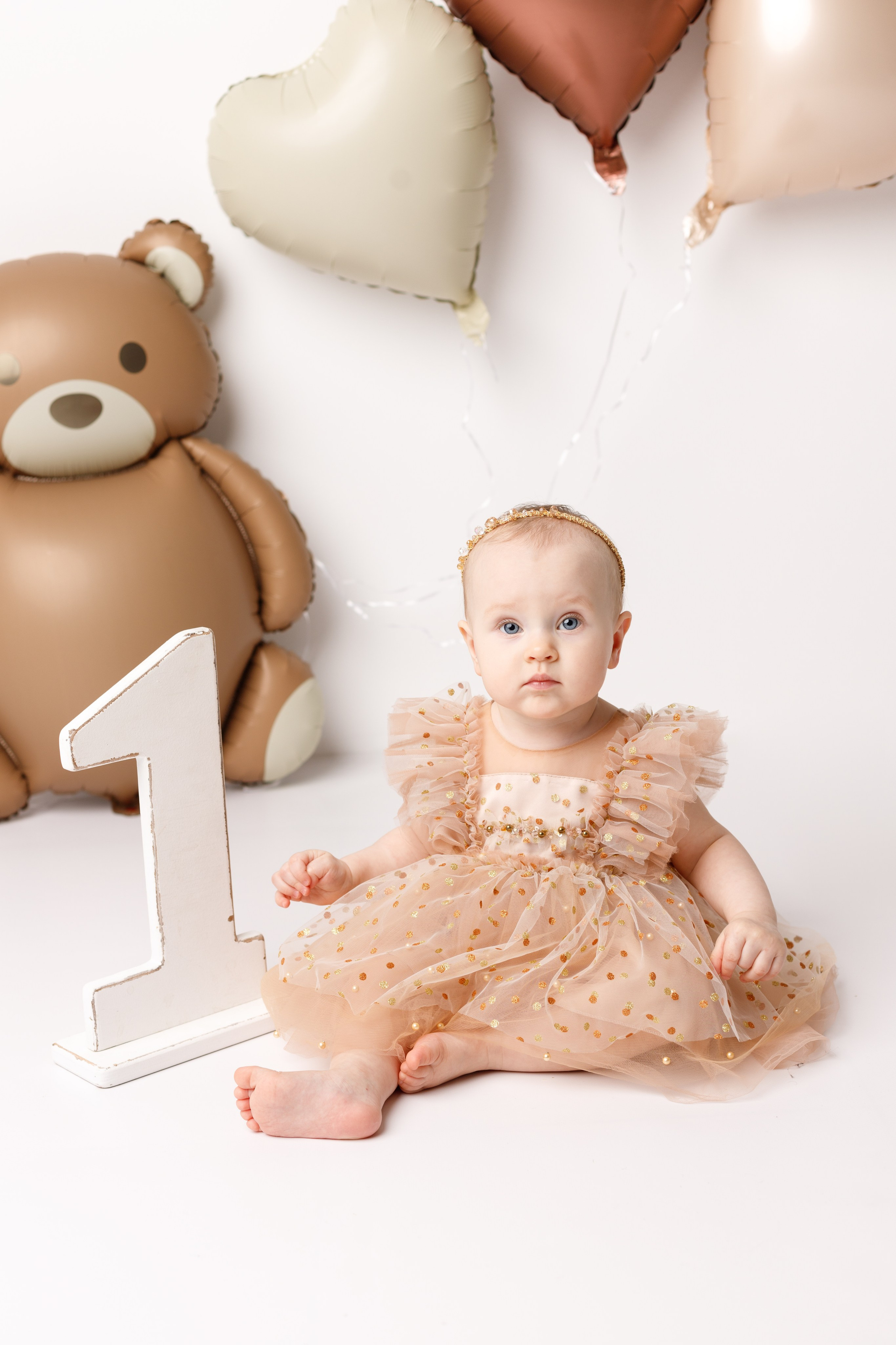 Кира «Первый тортик». Фотограф новорожденных в г. Оренбурге Екатерина Козлова