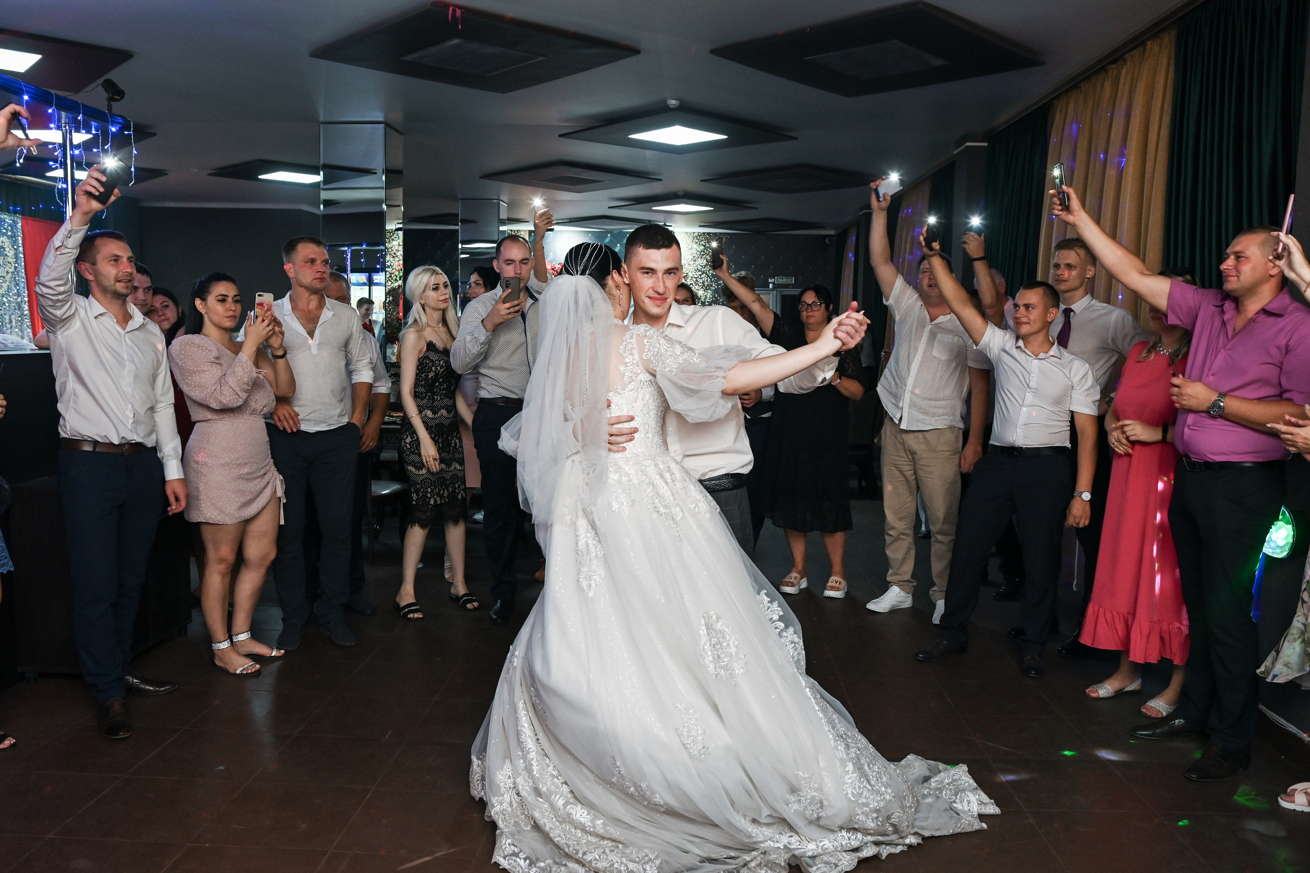 Юрий и Олеся. Семейный и свадебный фотограф в Ельце Юлия Дякина