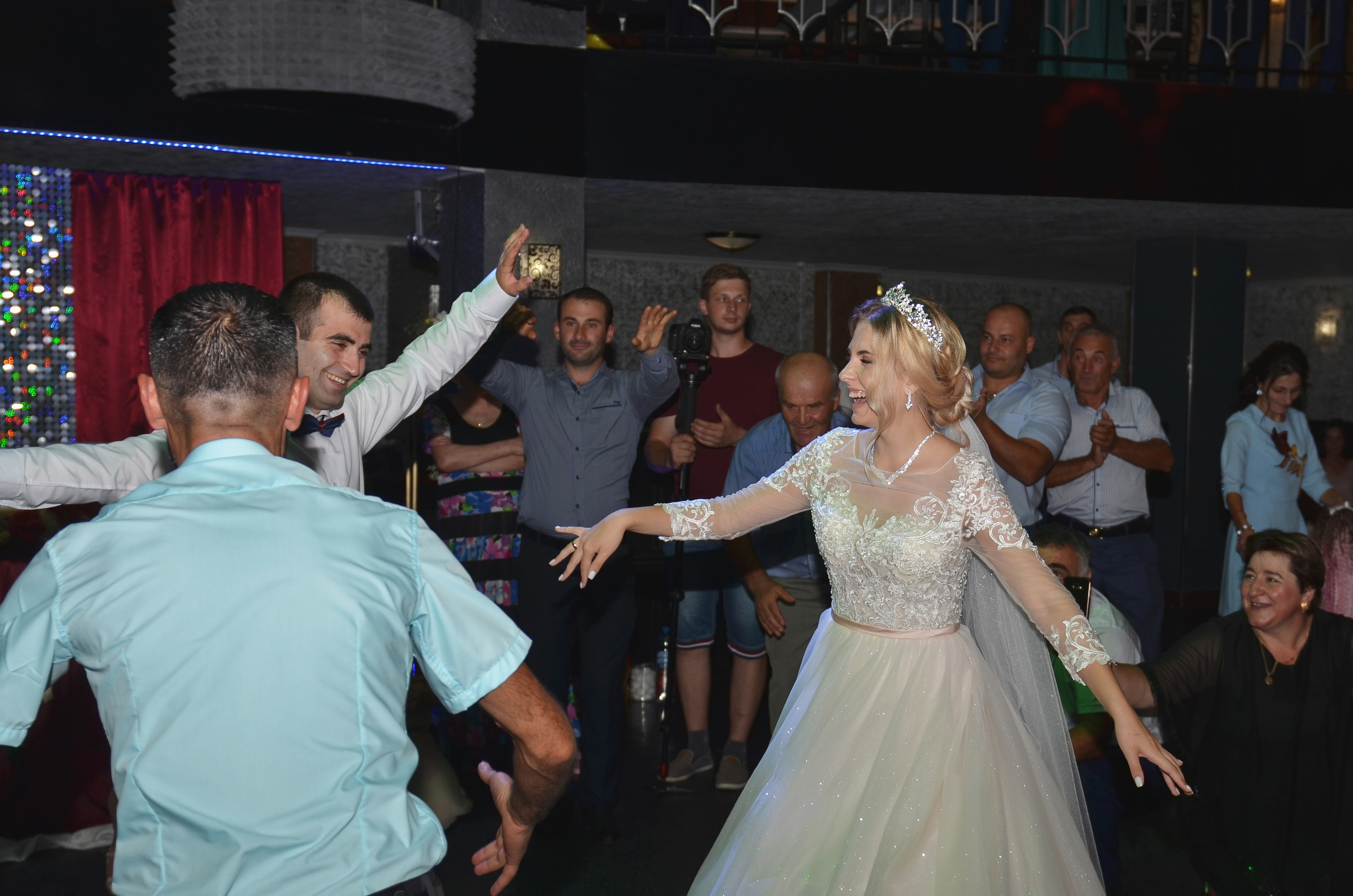 Саркис и Ульяна. Семейный и свадебный фотограф в Ельце Юлия Дякина