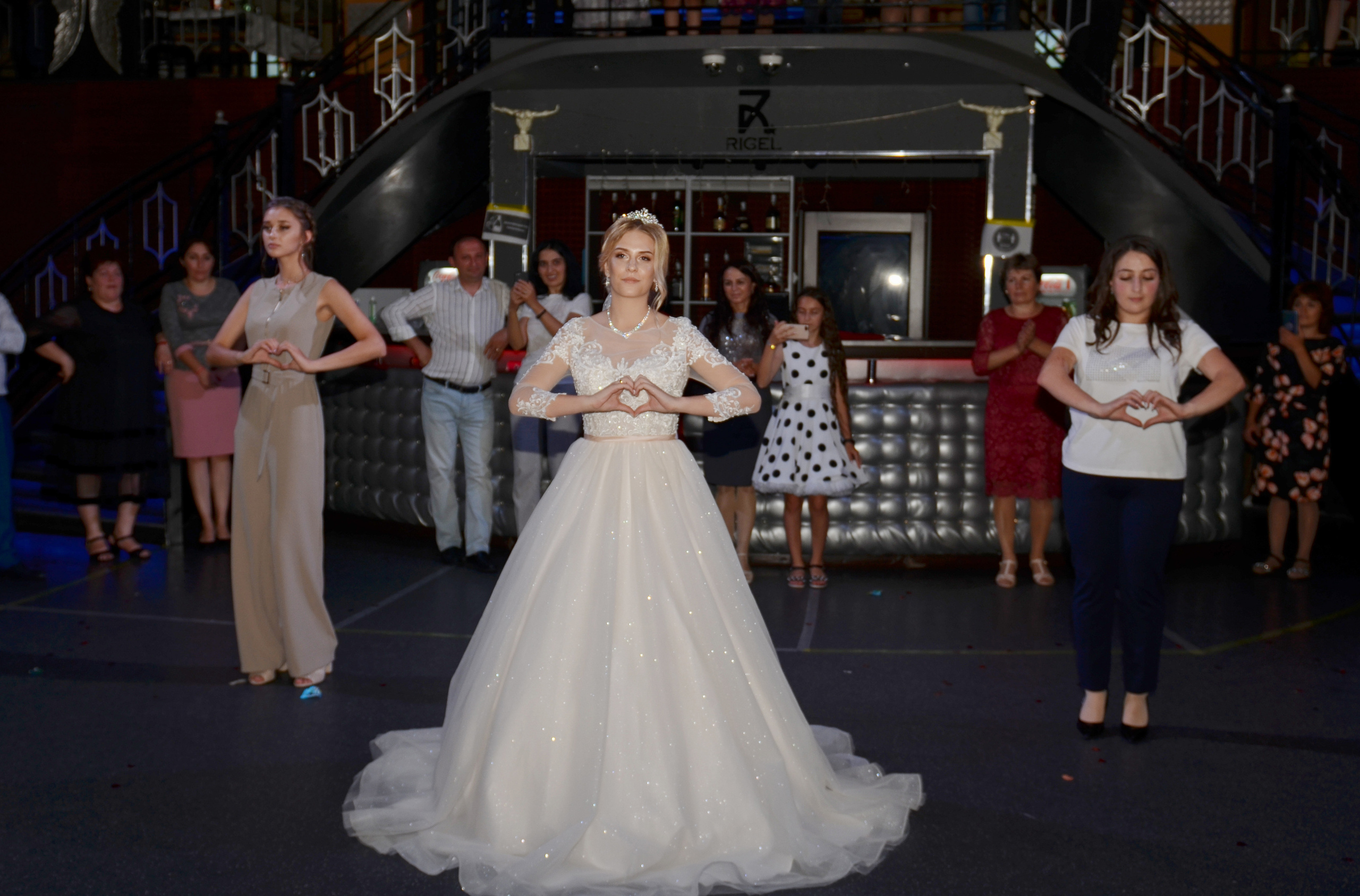 Саркис и Ульяна. Семейный и свадебный фотограф в Ельце Юлия Дякина