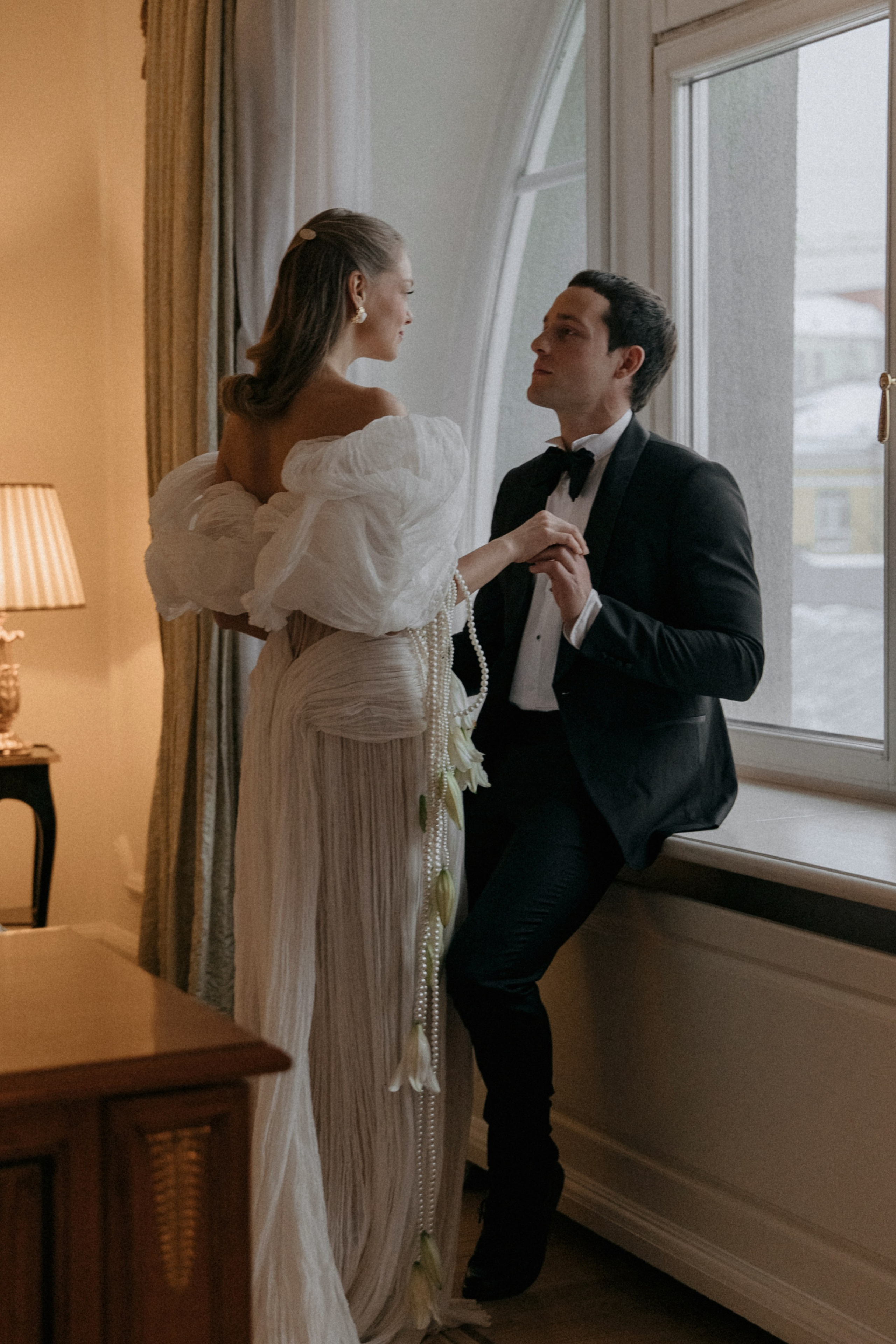 Свадебная фотосъемка в отеле Савой. Свадебный фотограф Москва