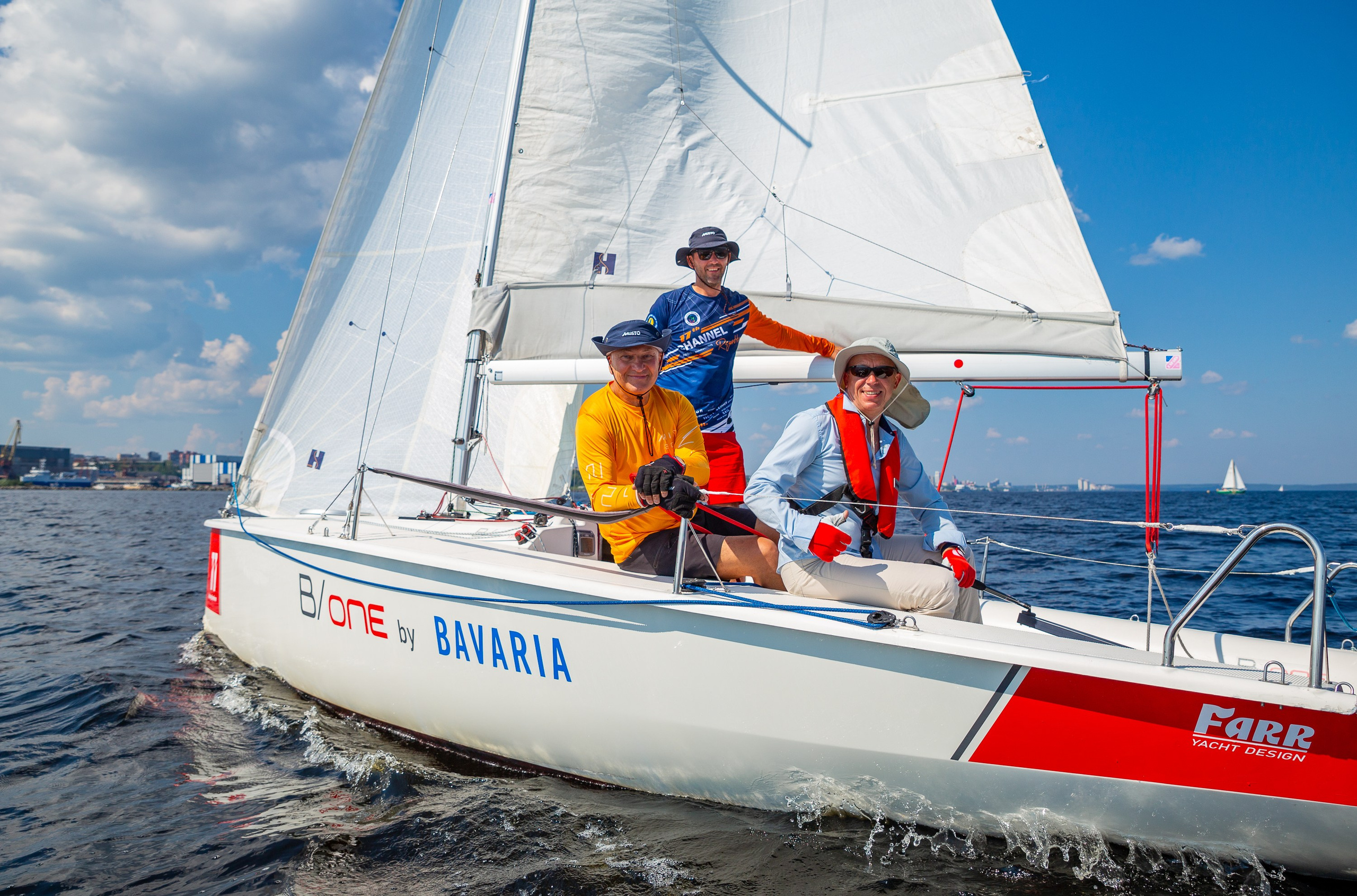 Гонки крейсерских яхт, июль 2025. Lora8299.wfolio.pro