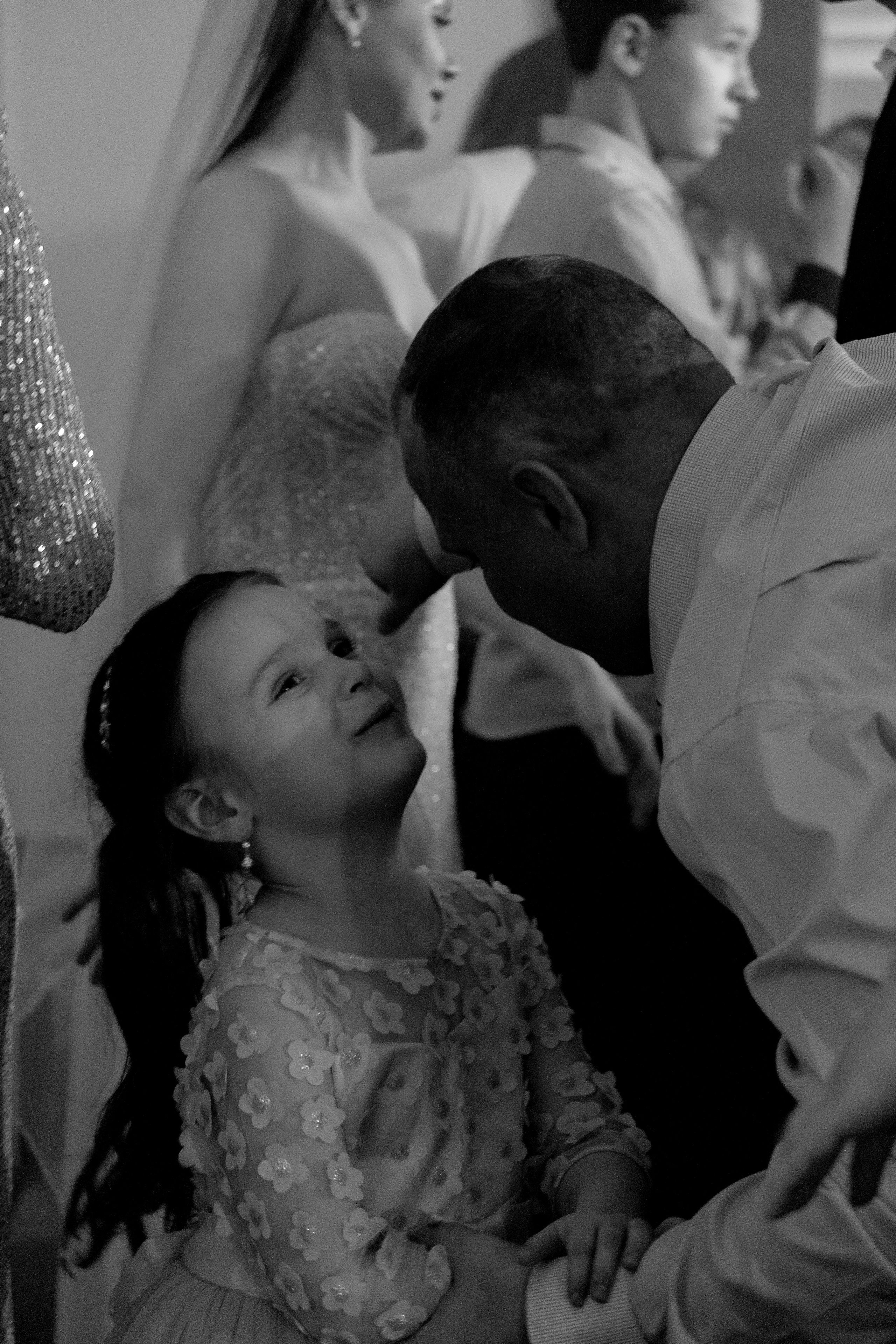 СВАДЕБНЫЙ БАНКЕТ (СНЯТО В СИБИРЕ В НИЖНЕВАРТОВСКЕ). Профессиональный фотограф, Санкт-Петербург — Виктория Богомолова