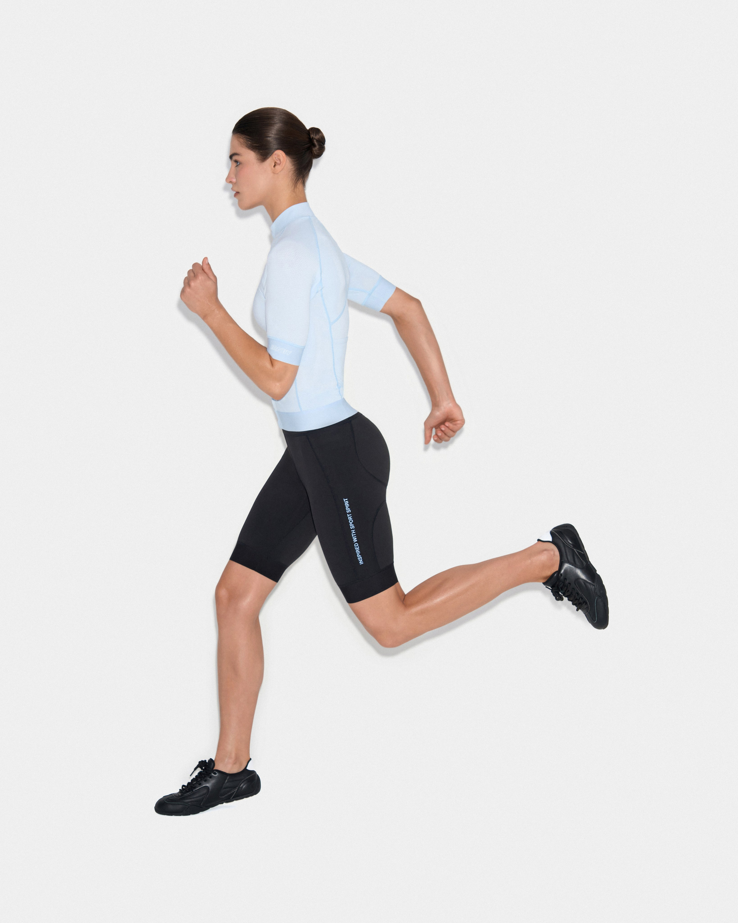 Catalogue IRNBY. Nadezhda Diskant is a Moscow and Saint Petersburg based photographer