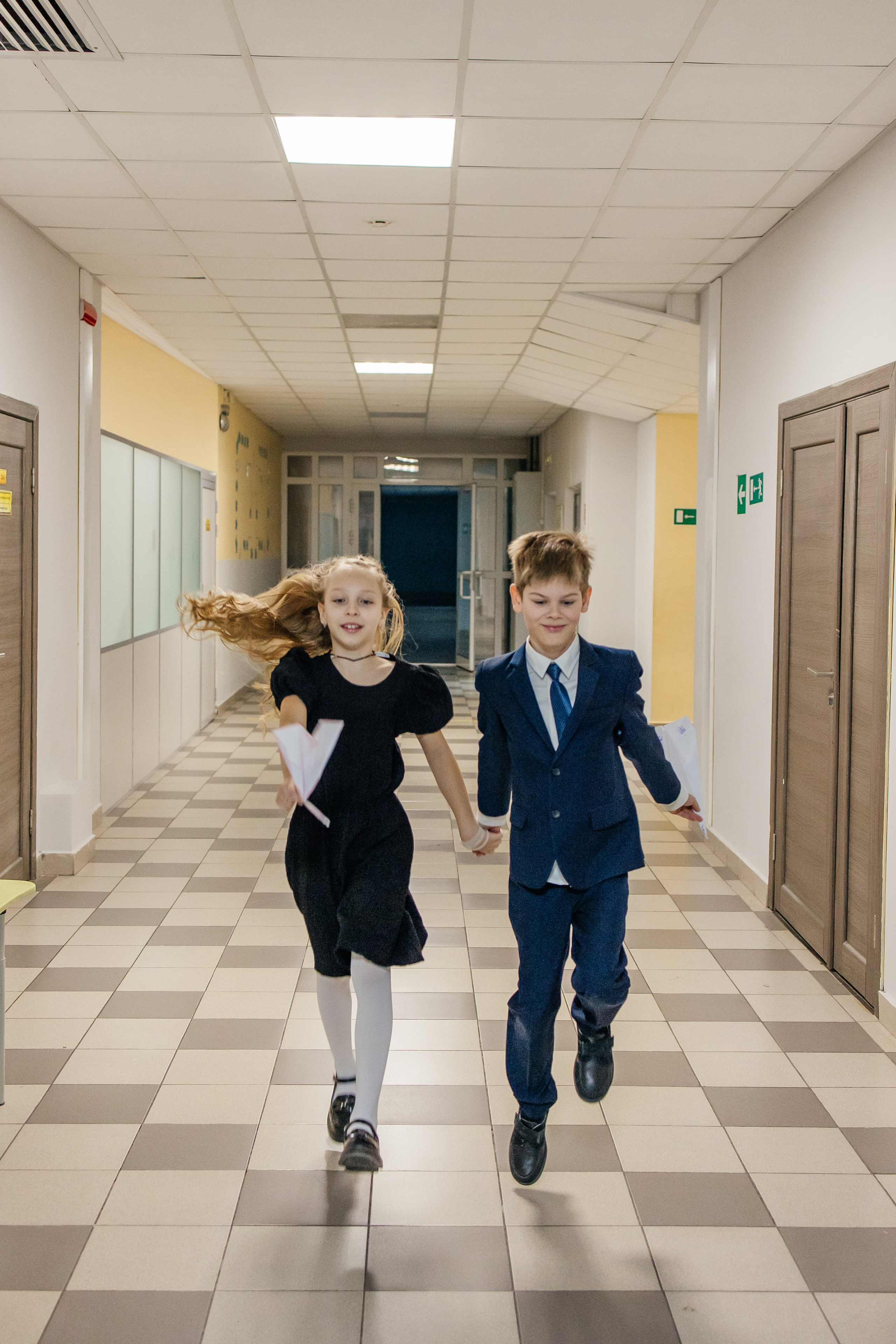 4й Класс. Школа 2070. Семейный фотограф в Москве Наталья Чуб, заказать Фотокнигу