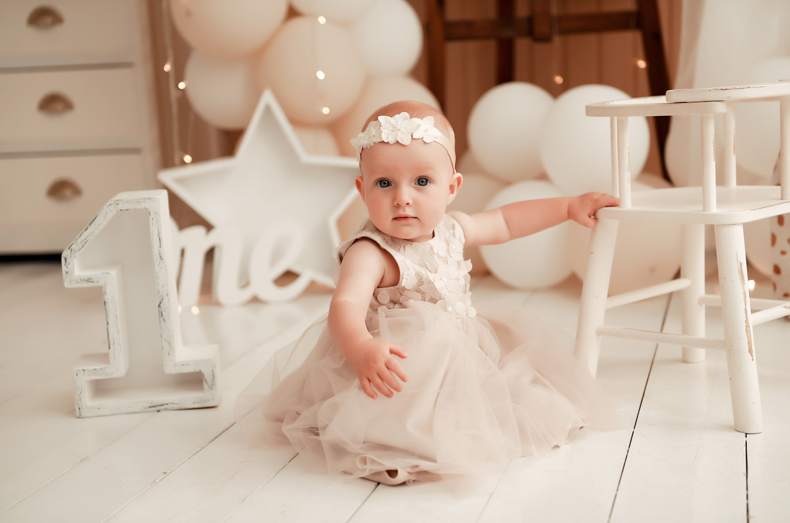 Семейная на 1 годик. Свадебный, семейный, детский, контент фотограф в Омске Максим Ильин