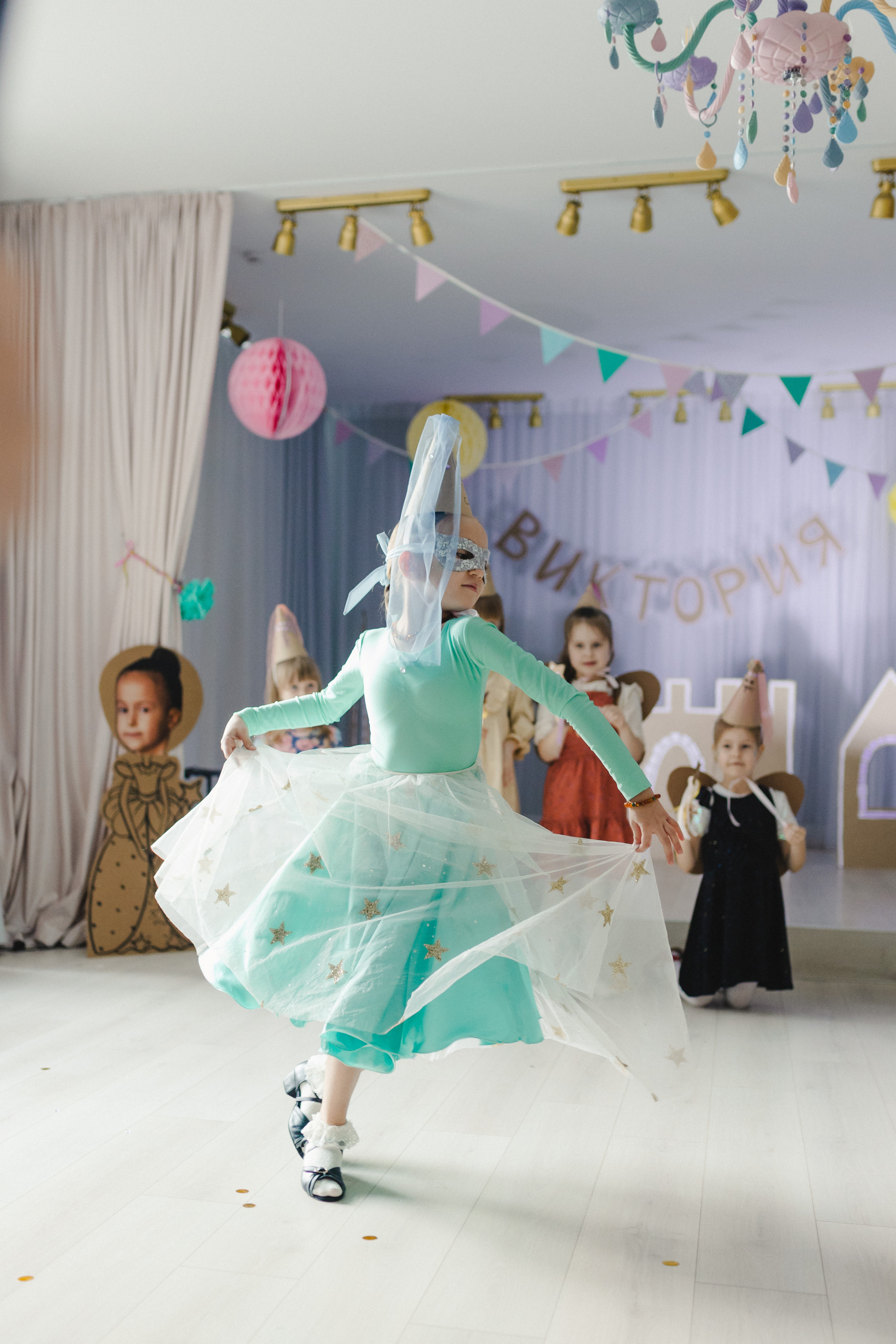 День рождения Виктории. Репортажный фотограф в Санкт-Петербурге и Москве Мария Ежова