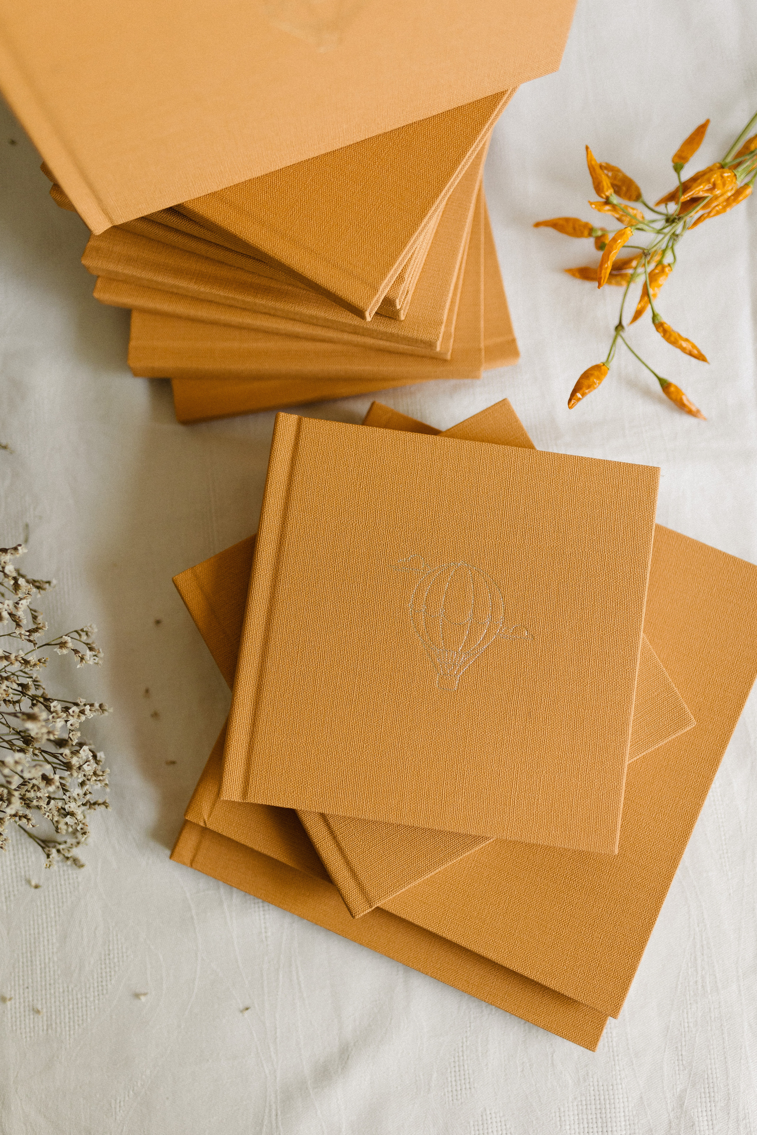 Фотокниги. Репортажный фотограф в Санкт-Петербурге и Москве Мария Ежова