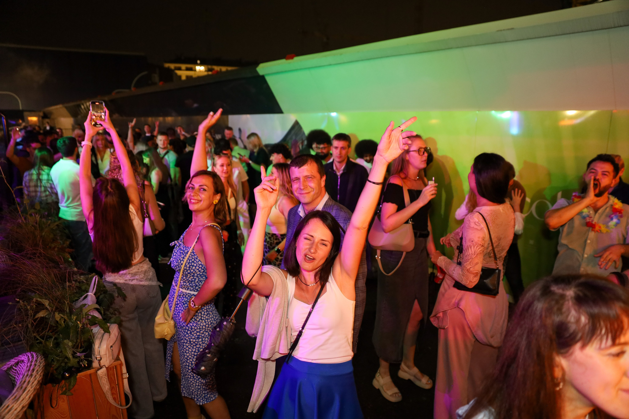 Вечеринки ALOHA BAR. Фотограф мероприятий Ирина Каширина