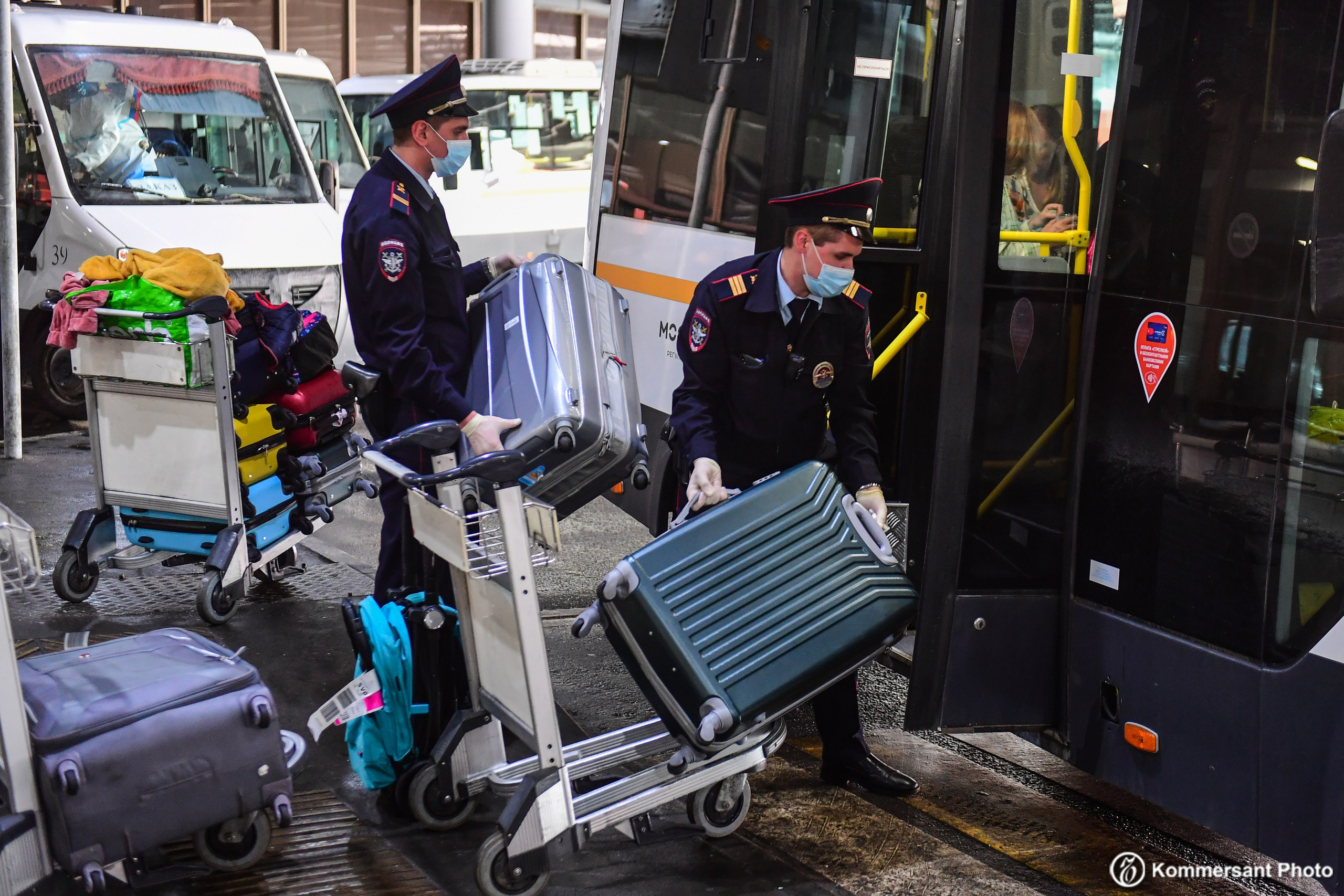 Пандемия Covid-19. Игорь Иванко — Репортажный и событийный фотограф. Москва