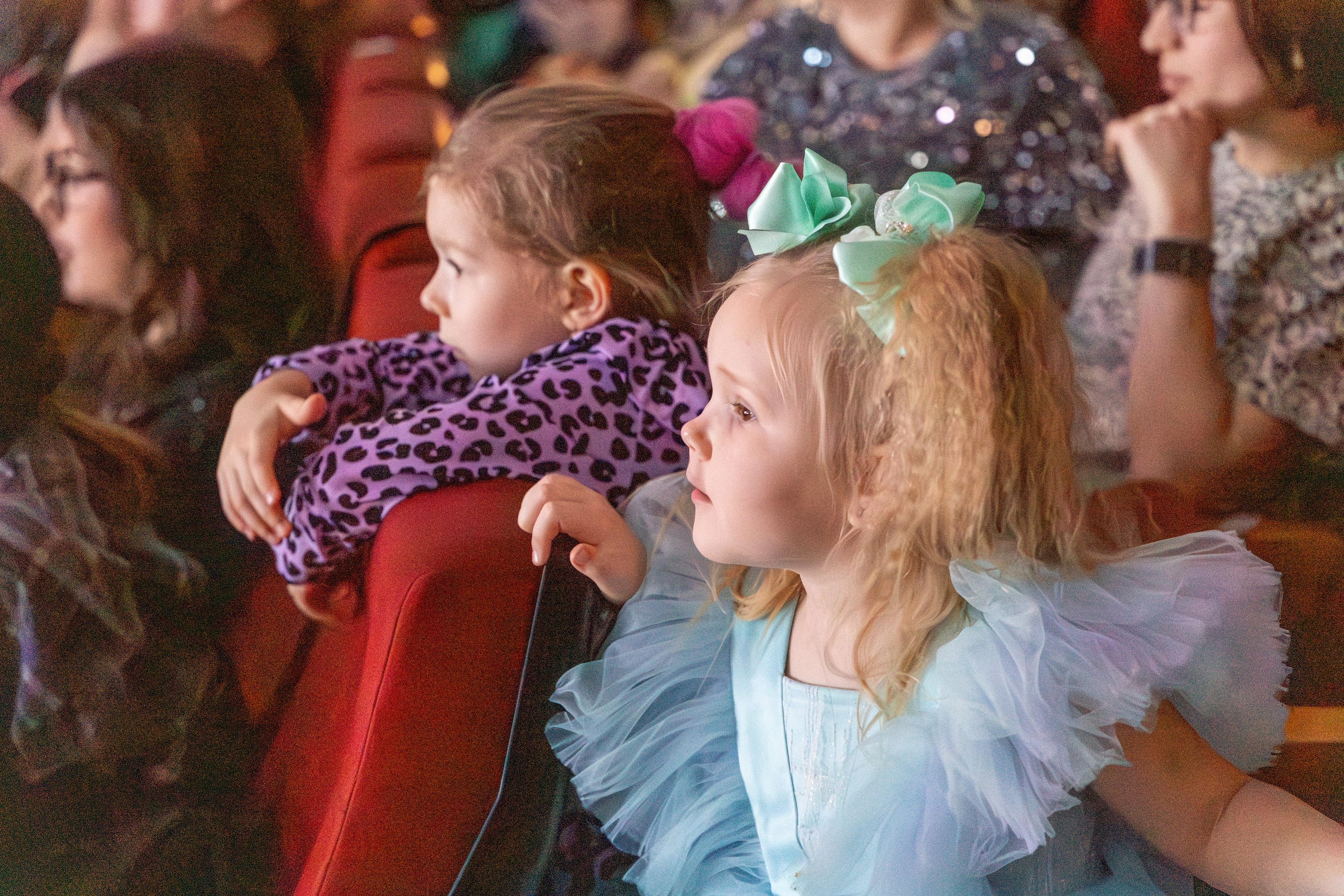 Ёлка телеканала МУЛЬТ в ККТ Космос. Семейный и репортажный фотограф Наташа Давыдова