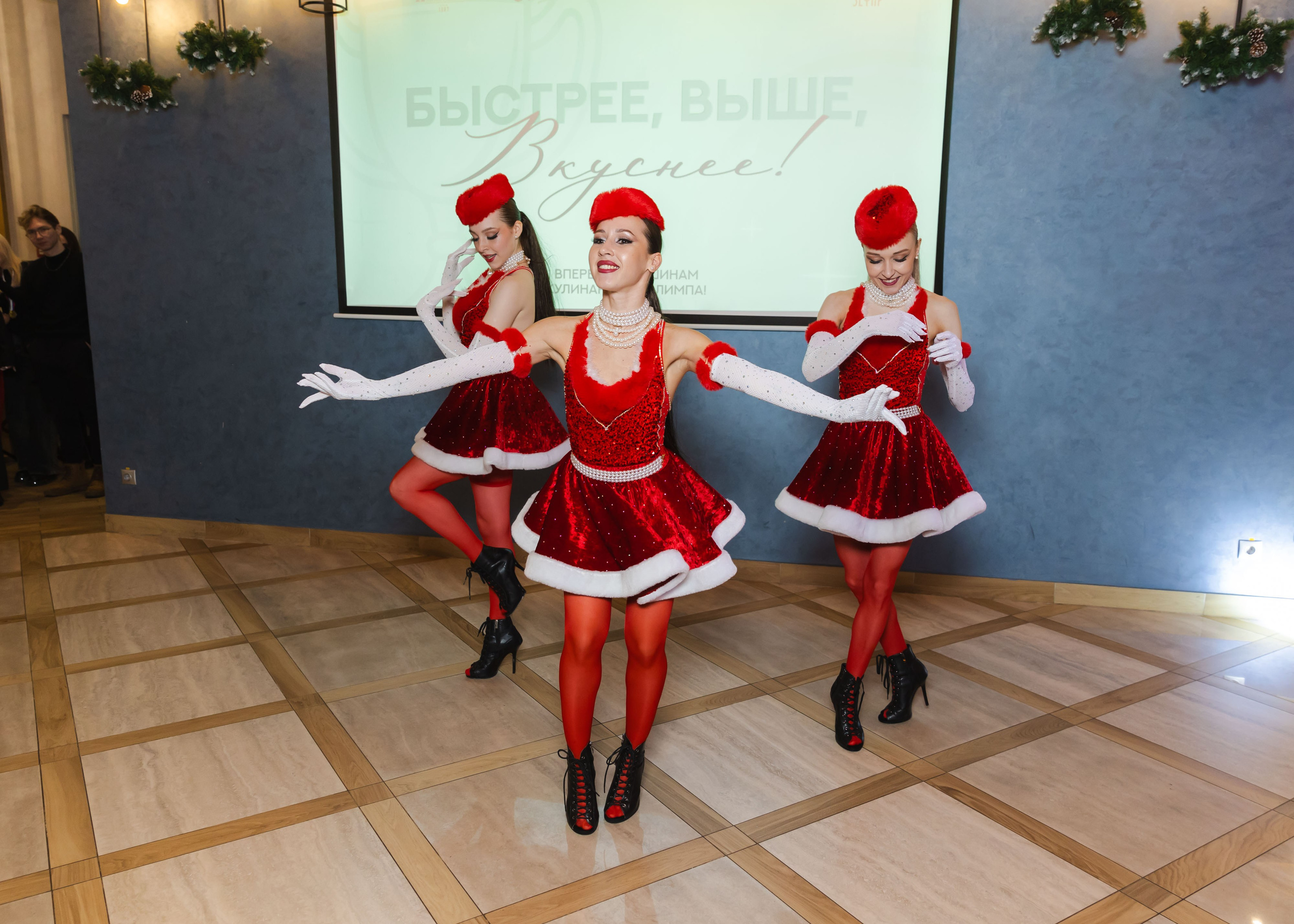 НОВОГОДНИЕ КОРПОРАТИВЫ. ФОТОГРАФ ВИНОГРАДОВА ДАРЬЯ