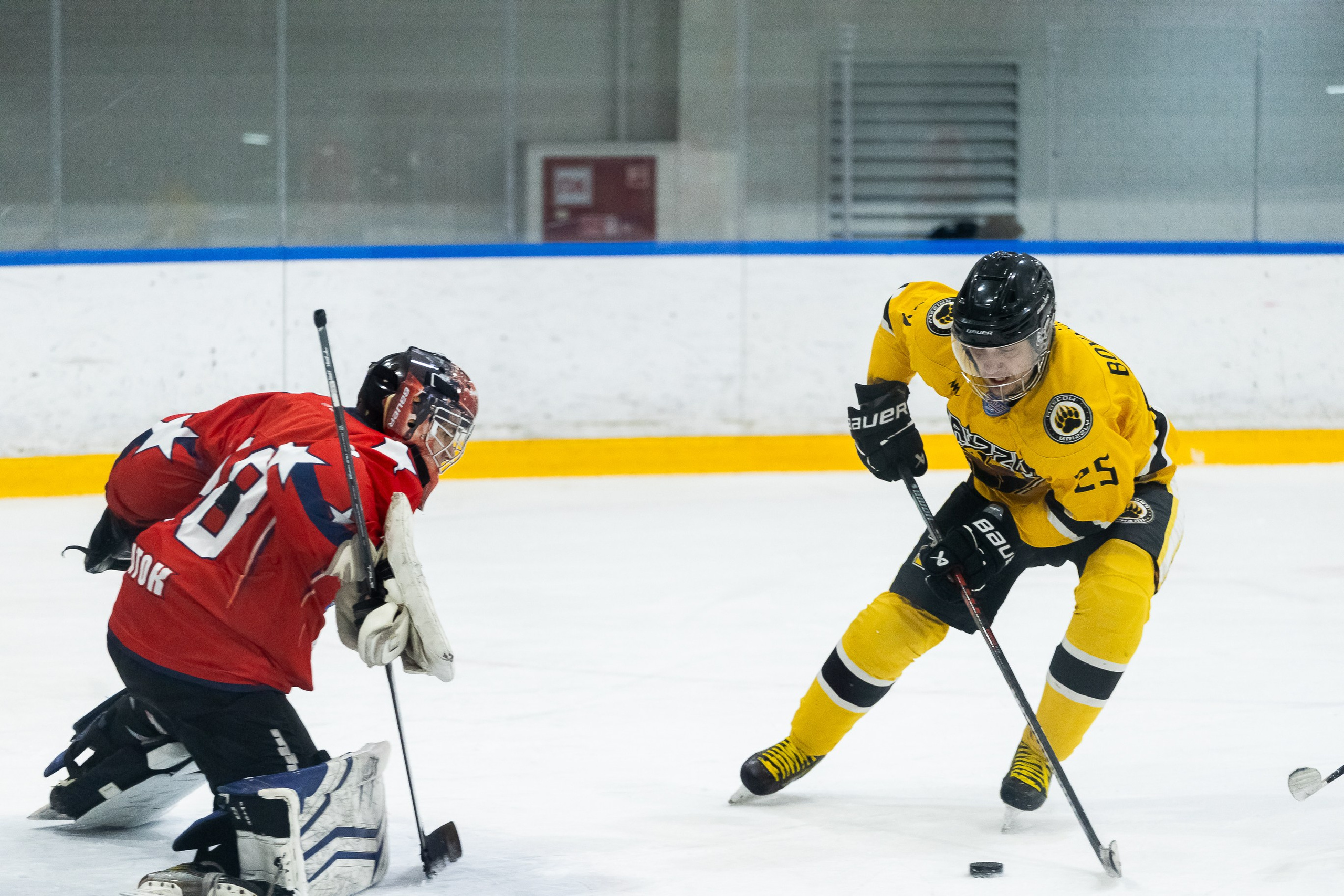 Спорт. VICTOR SAPOZHNIKOV