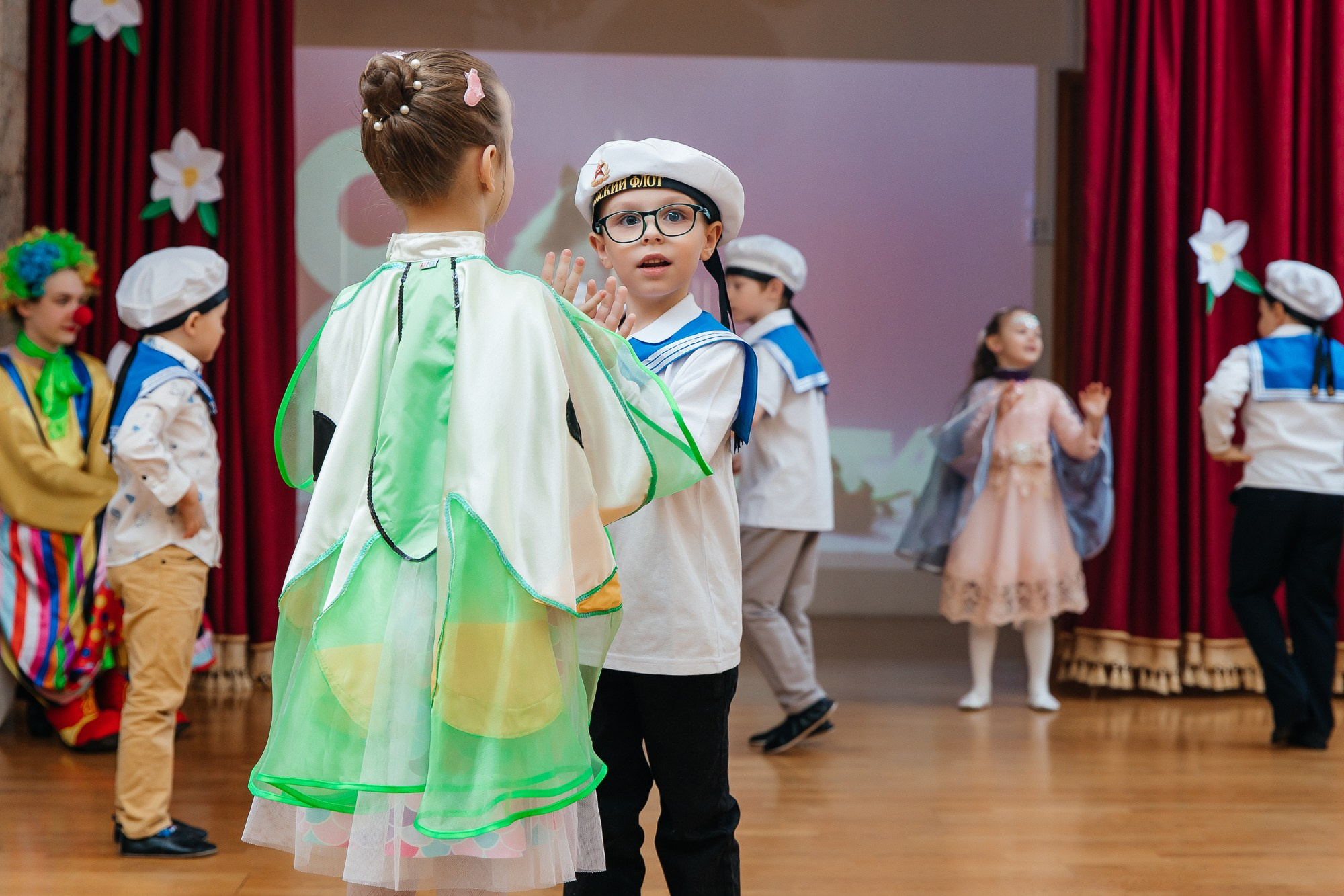 Детский сад № 93 — Утренник (10.03.2023). Свадебный и семейный фотограф Крамар Наталья