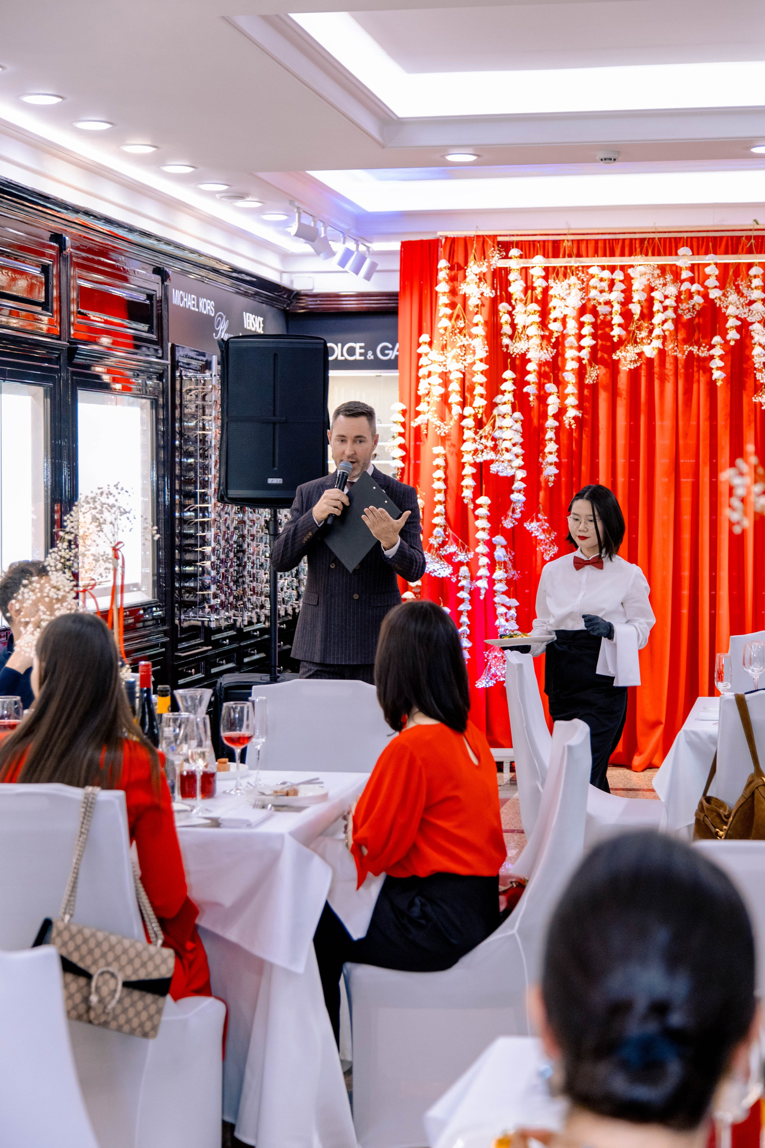 ЗОЛОТОЕ ВРЕМЯ ЛЮКС. МЕДИА-РЕСУРС ХАБАРОВСК / Фотоотчеты / Репортажи / События