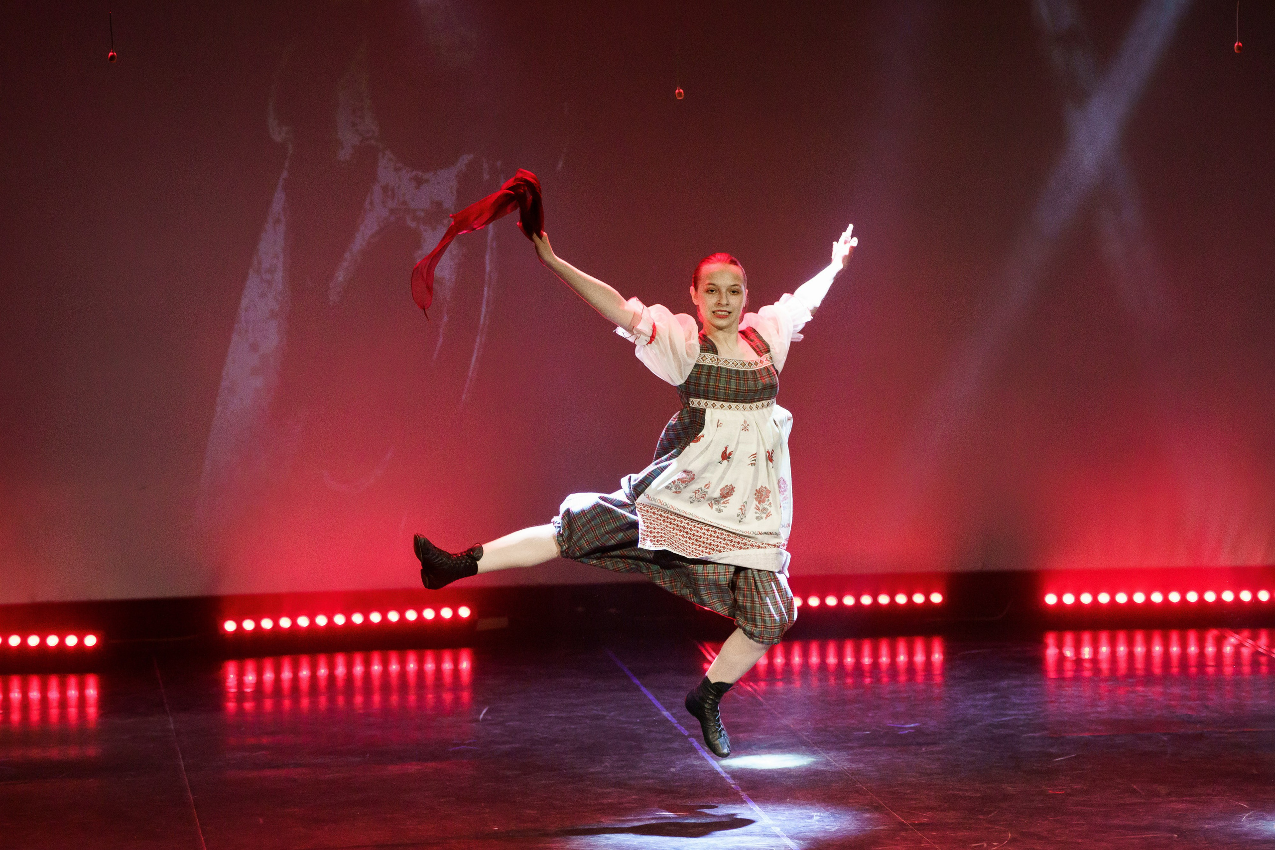 Открытие сезона — Театр Ростова Великого. Репортажный фотограф Сергей Сажин г. Ярославль