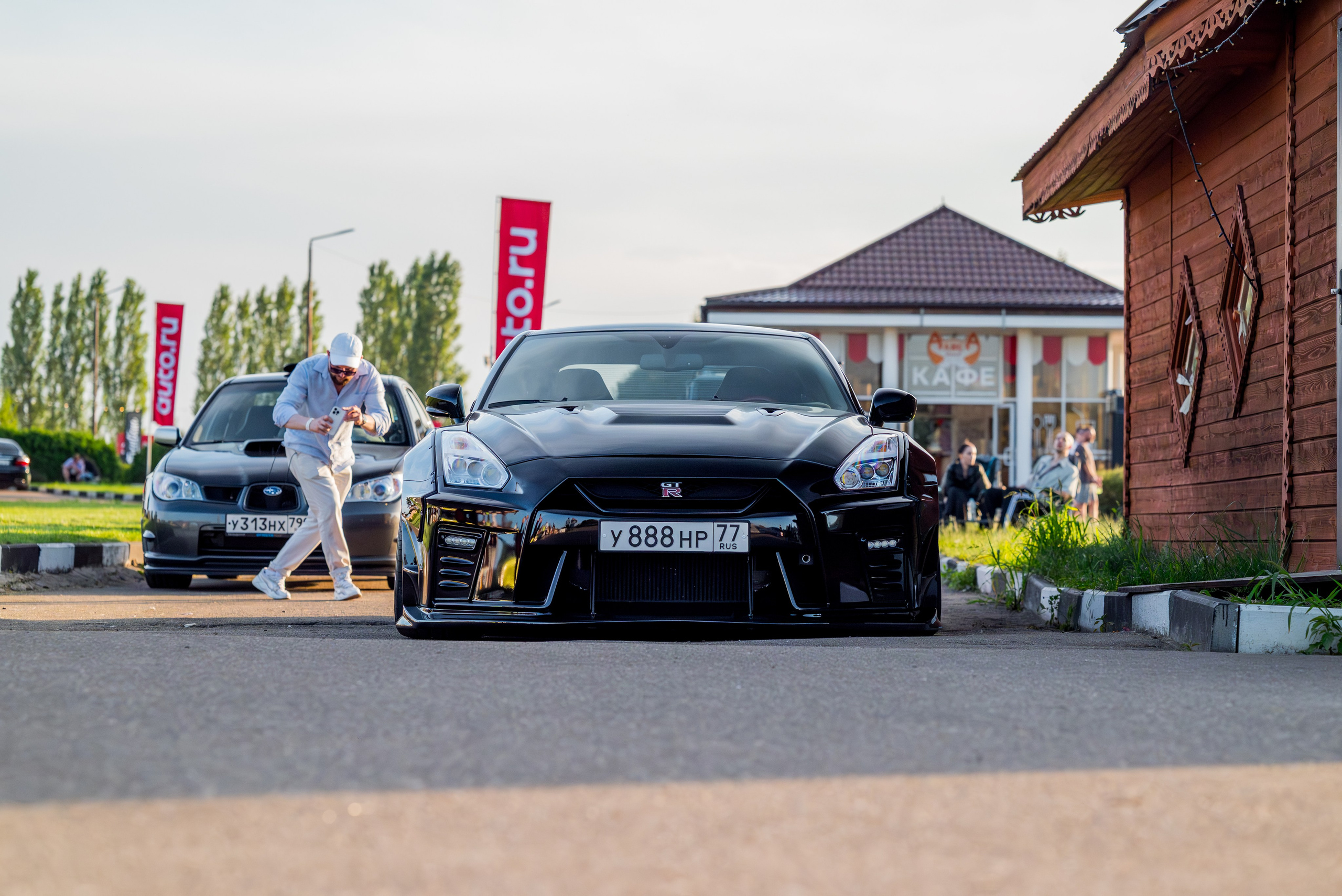 WHYNOT'25. Автомобильный фотограф Александра Рузиева aka Ju1cyFlex