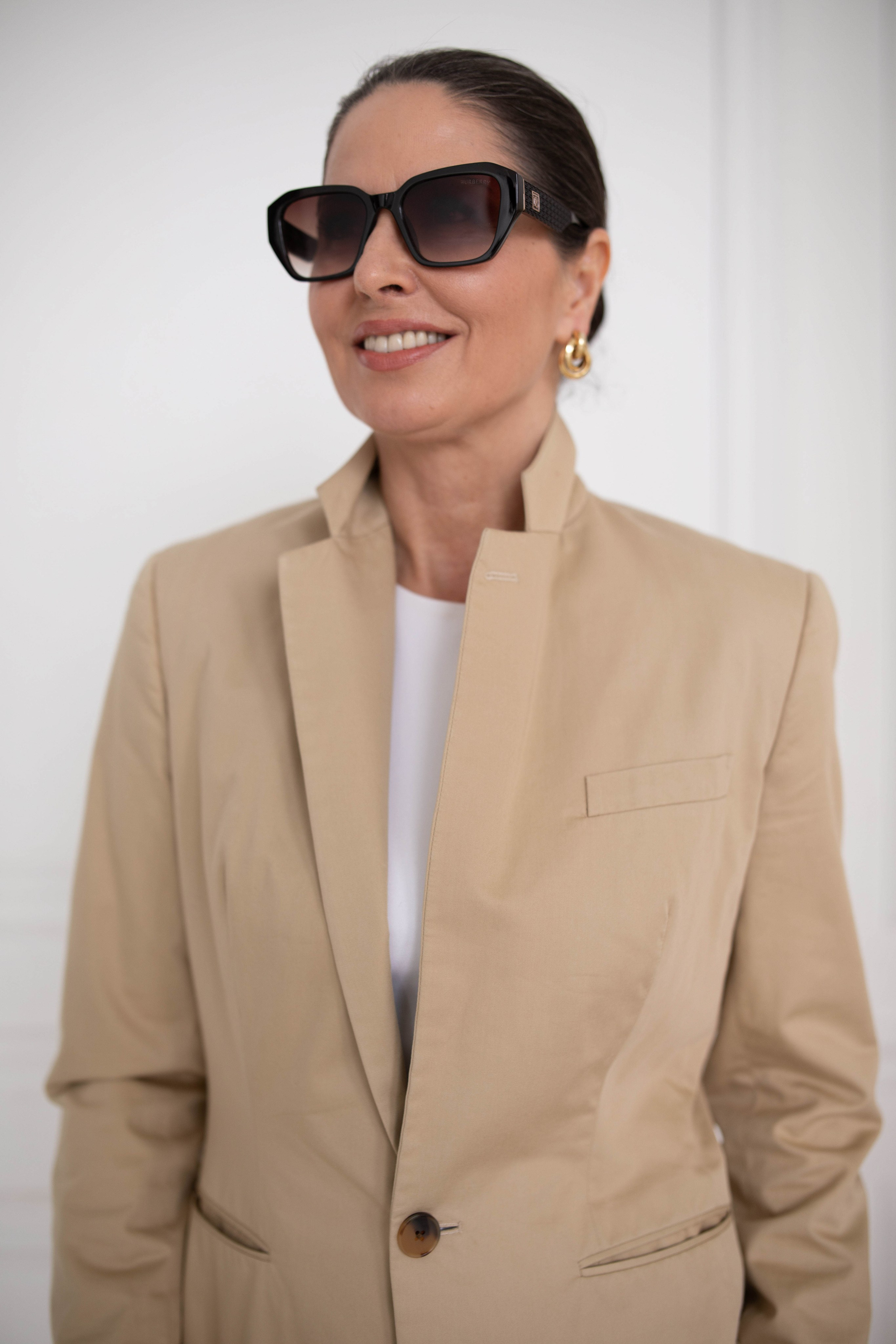 Реклама брендовой одежды. Профессиональный фотограф