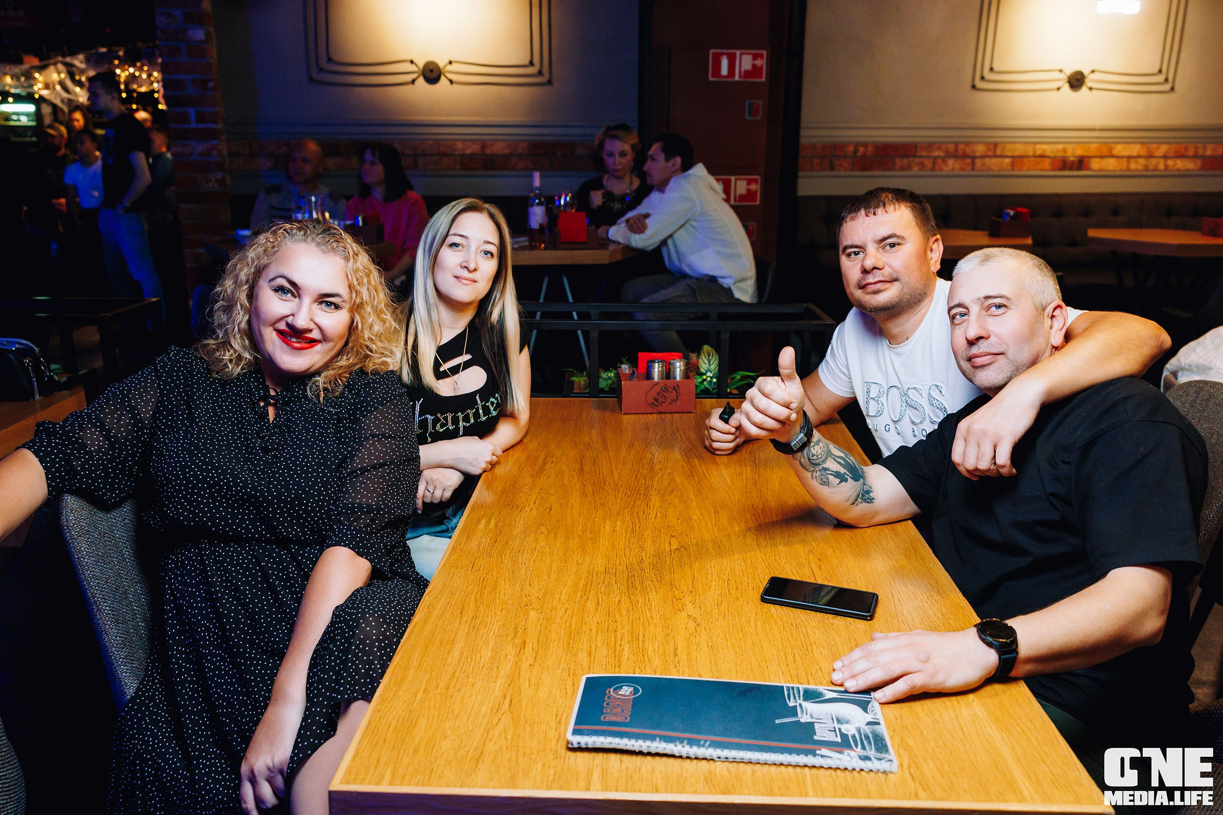 Фоторепортаж из бара Баррэ. One Media Life: фоторепортажи, фотоотчеты с мероприятий и заведений