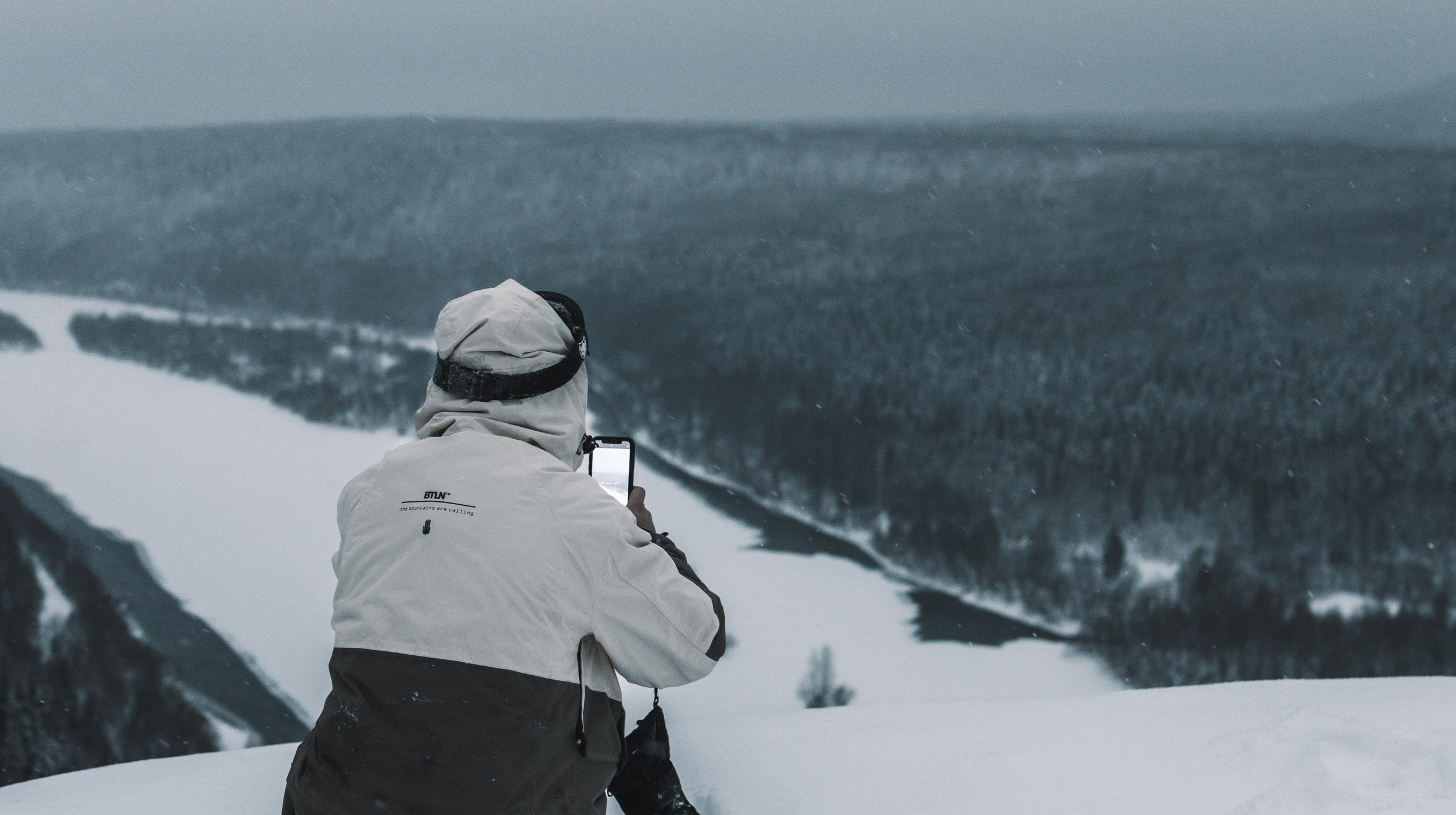 Экспедиционная фотосессия в горах/на природе