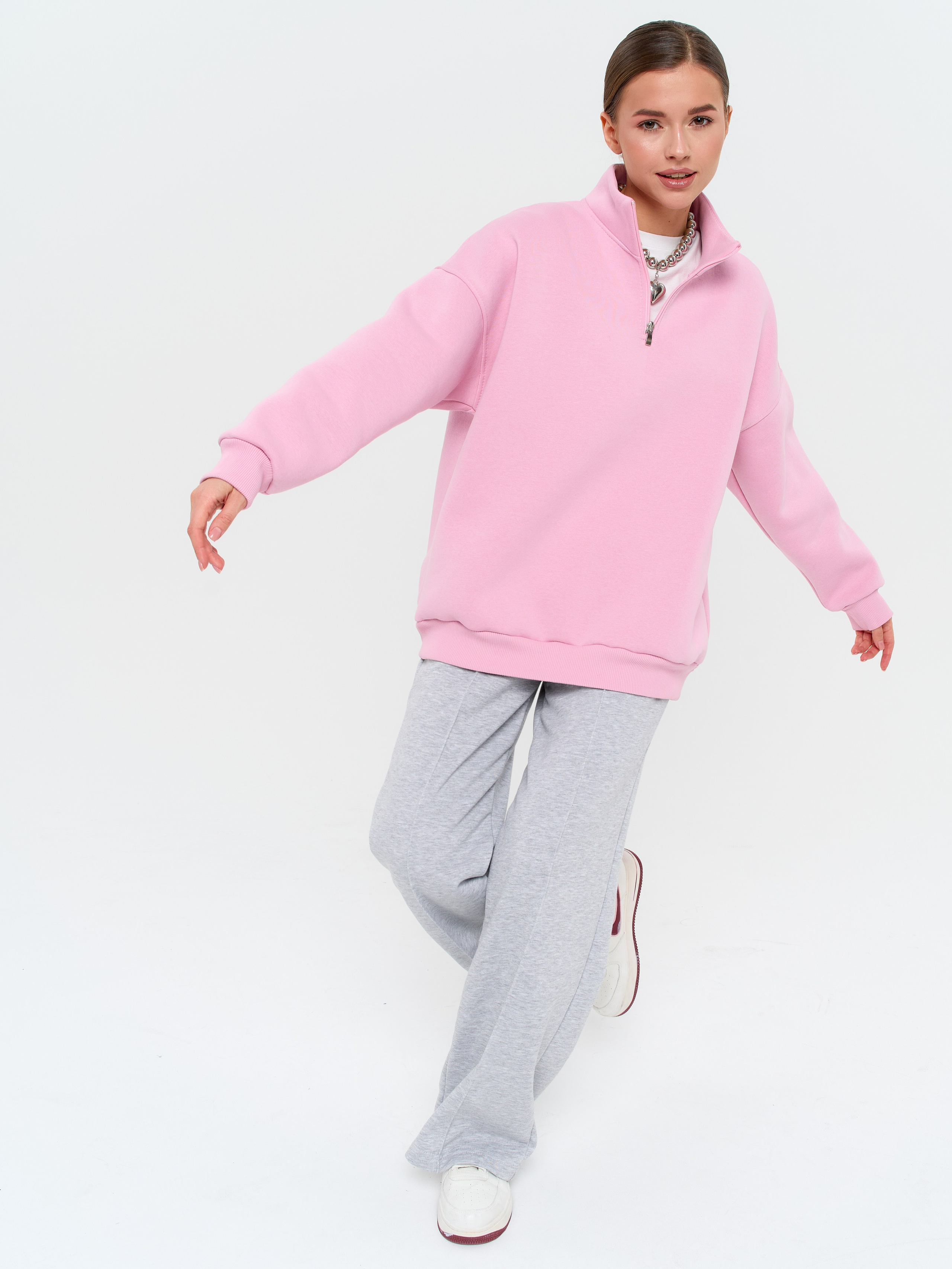 Свитшот. Фотограф для маркетплейсов в Москве