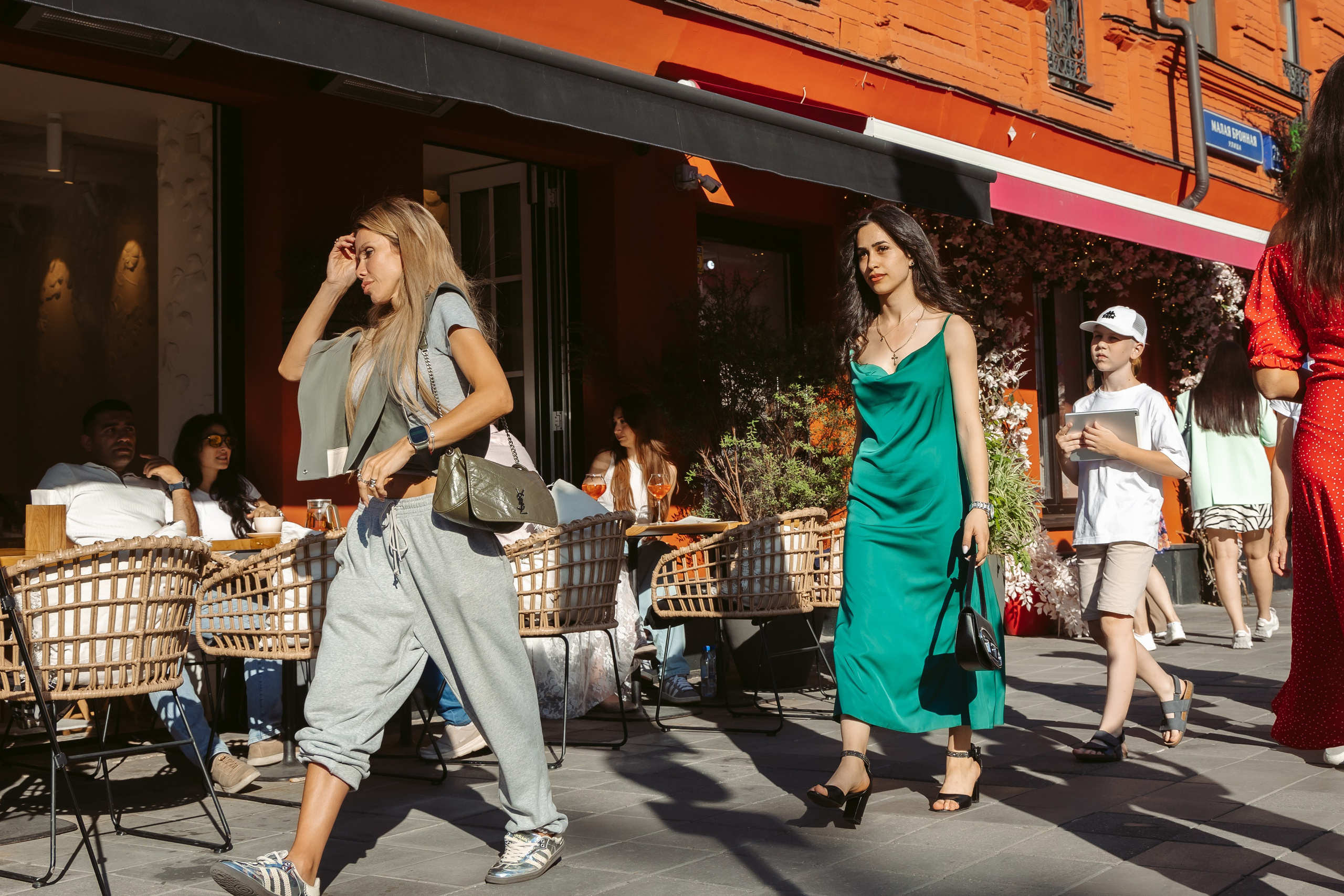 Фото прогулка Зенфира. Свадебный Фотограф в Москве Гор Магтагян