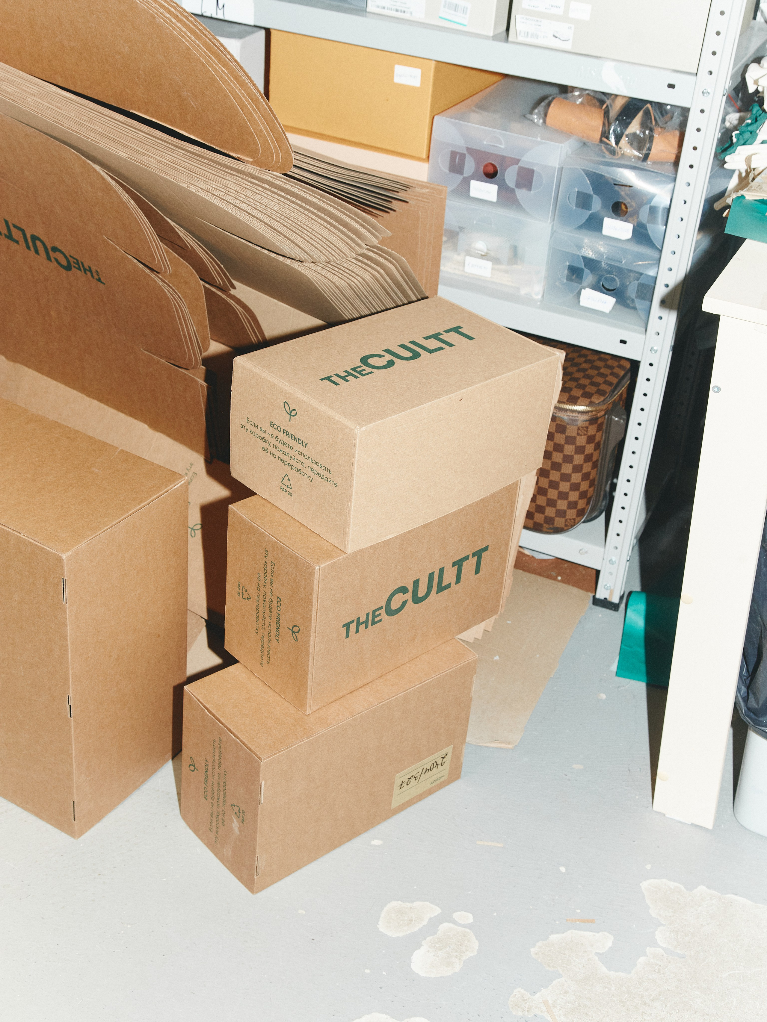 CHAIKA x THE CULTT working girl. Photographer Daria Ilkevich