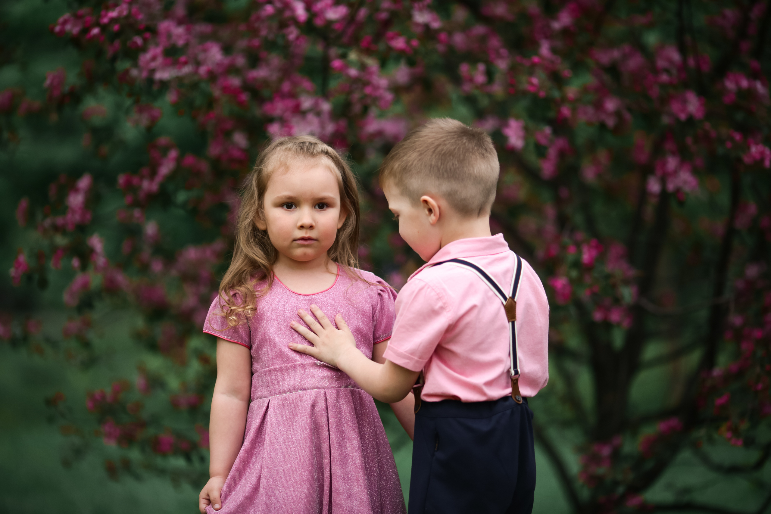 Фотосессия в цветущих яблоневых садах. Свадебный и репортажный фотограф (Москва, Королев и другие)