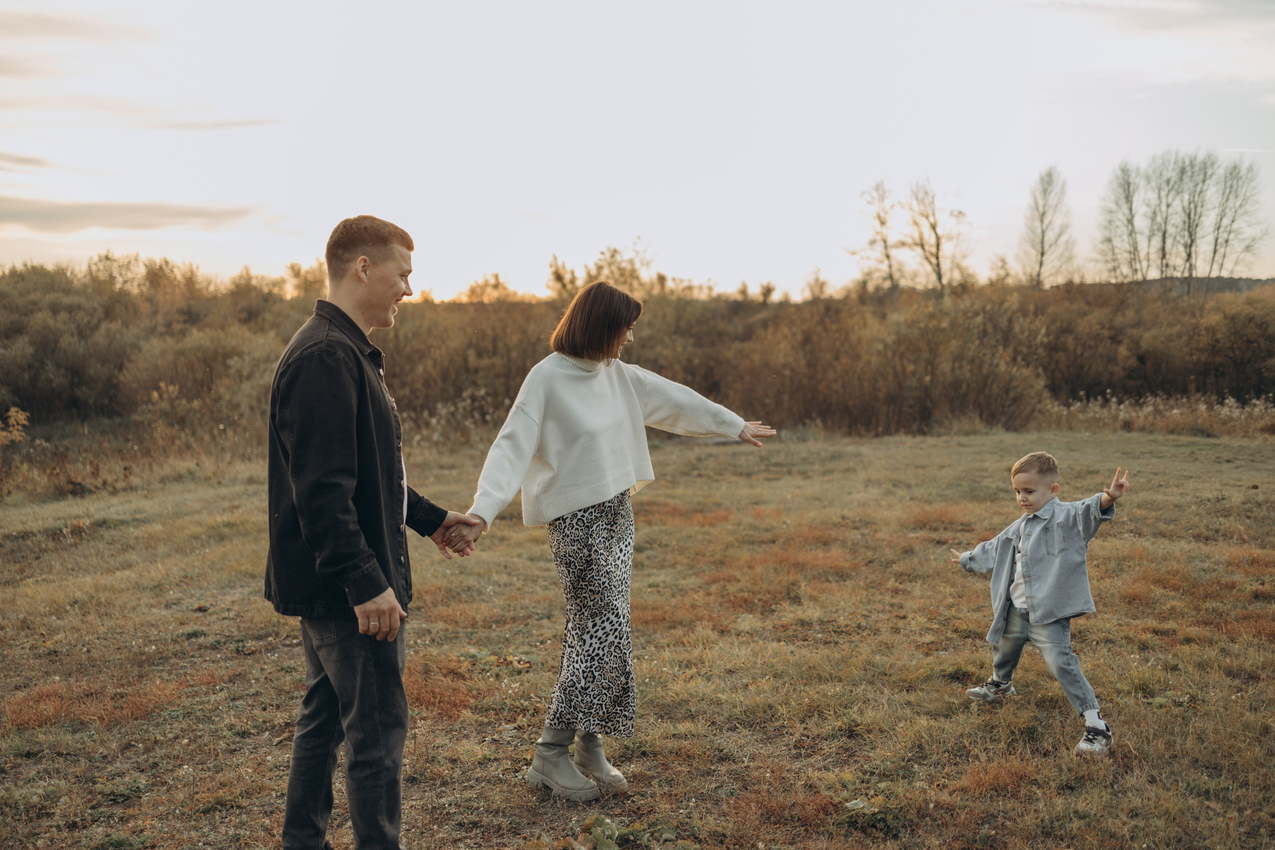 Сентябрьский вечер. Семейный и детский фотограф в Тюмени Вика Алленова