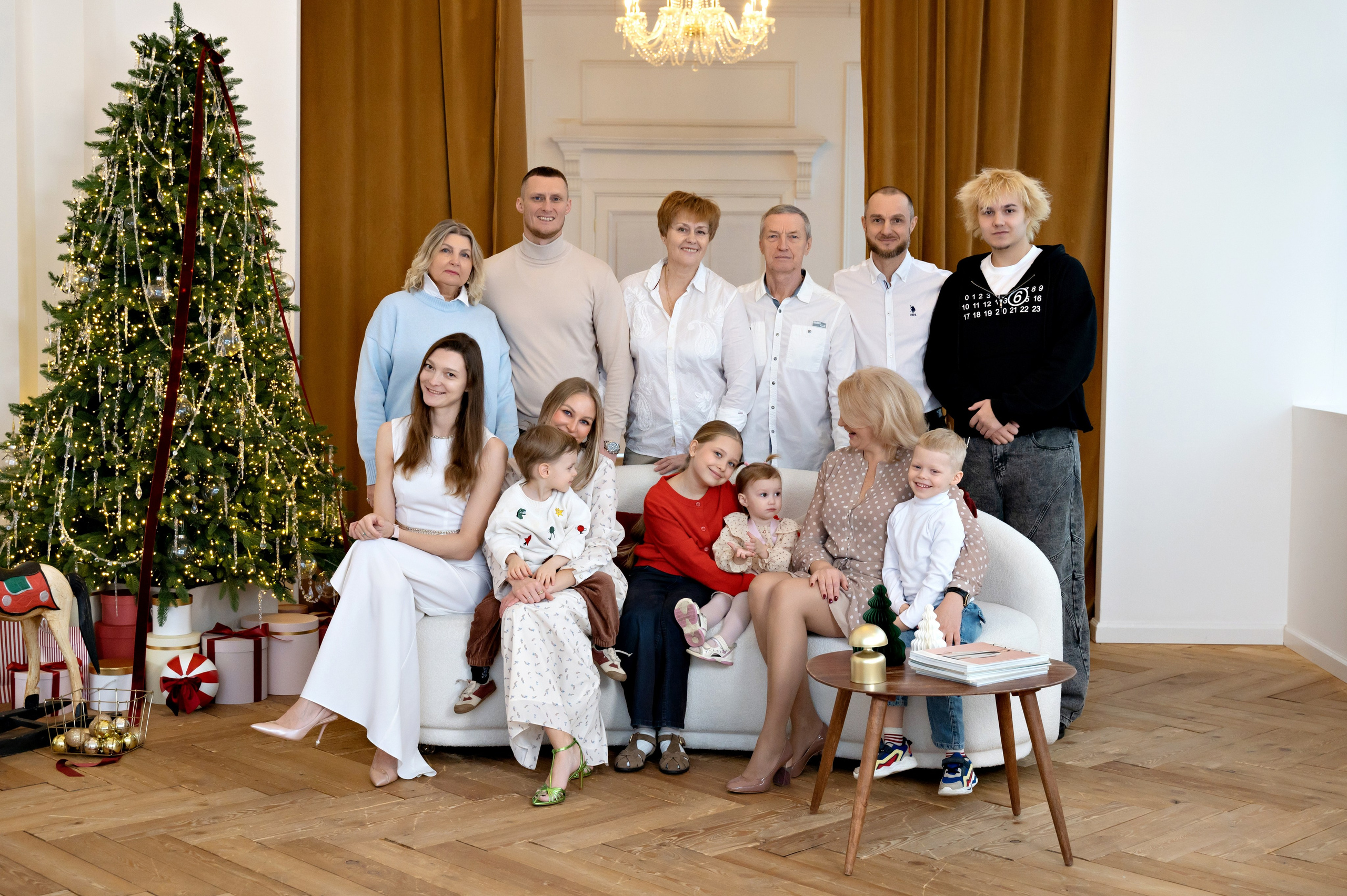 Семья Логиновых. Елена Задорина