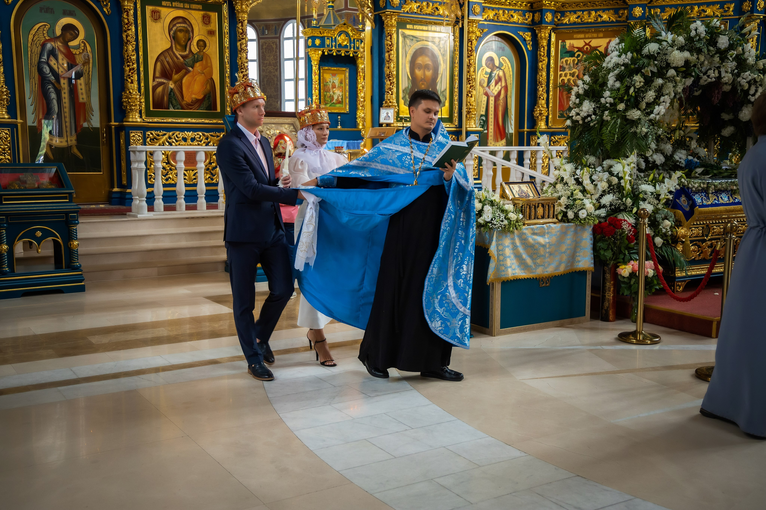 В Храме. Семейный и Свадебный фотограф в Астане Александр Астапов